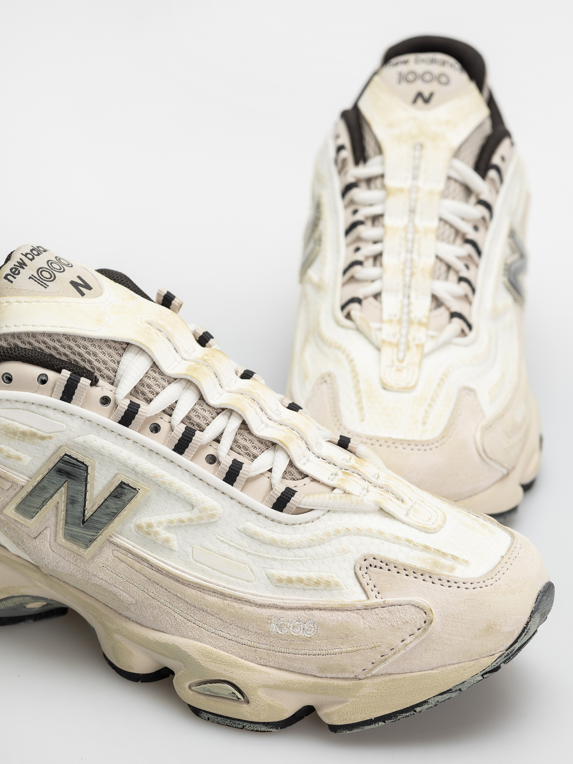 Обувки New Balance 1000 (timberwolf/sea salt)