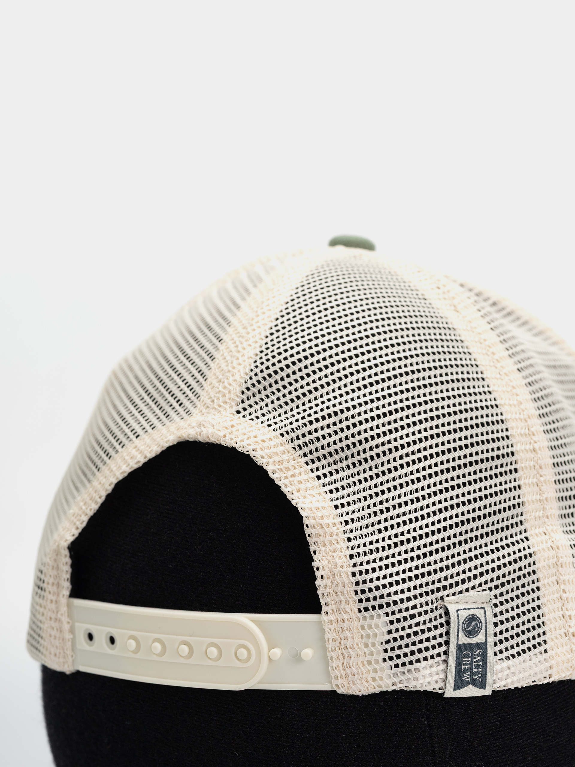 Шапка с козирка Salty Crew Border Trucker (off white/mid green)