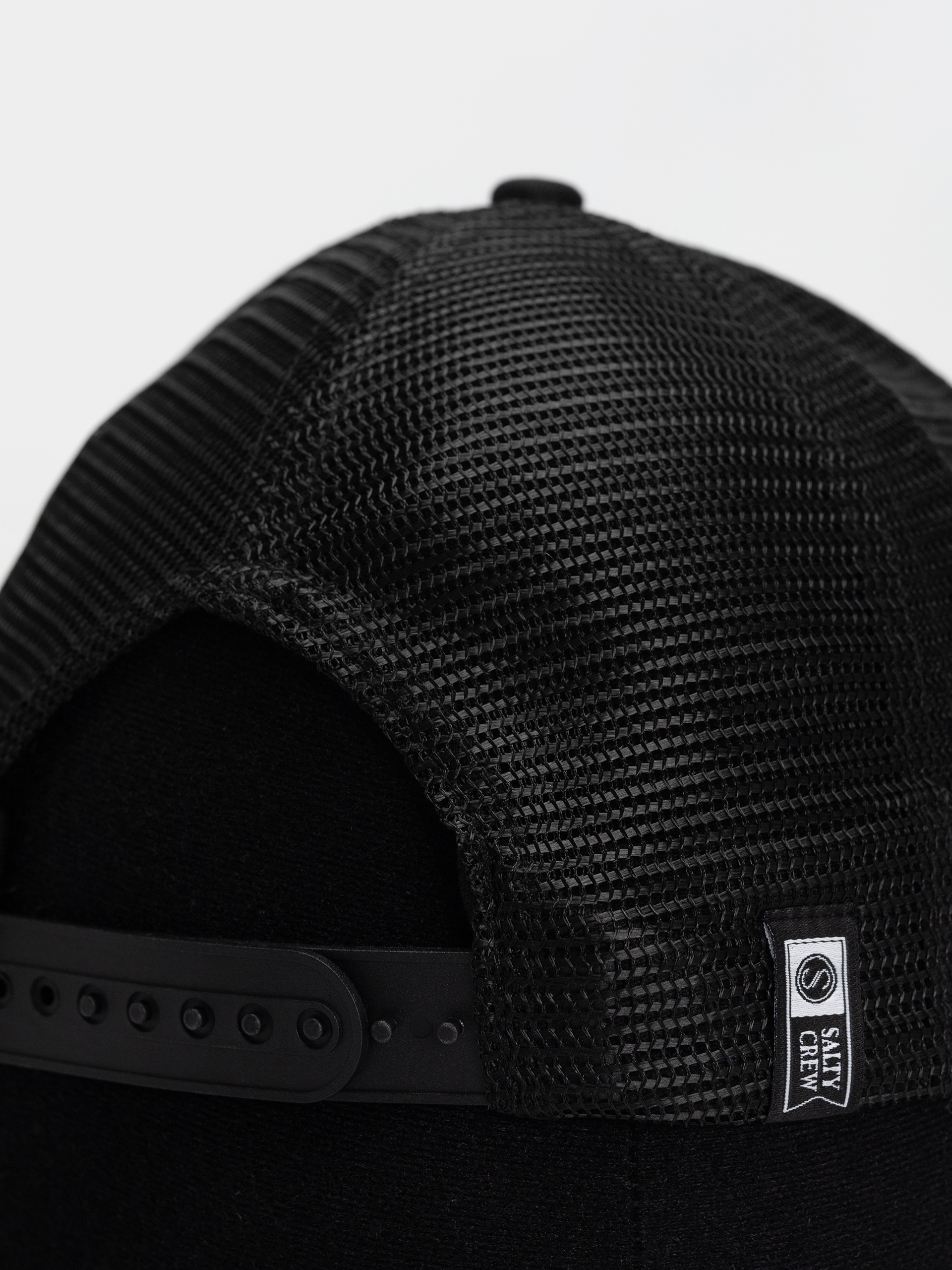 Шапка с козирка Salty Crew Mahi Surface Trucker (black)