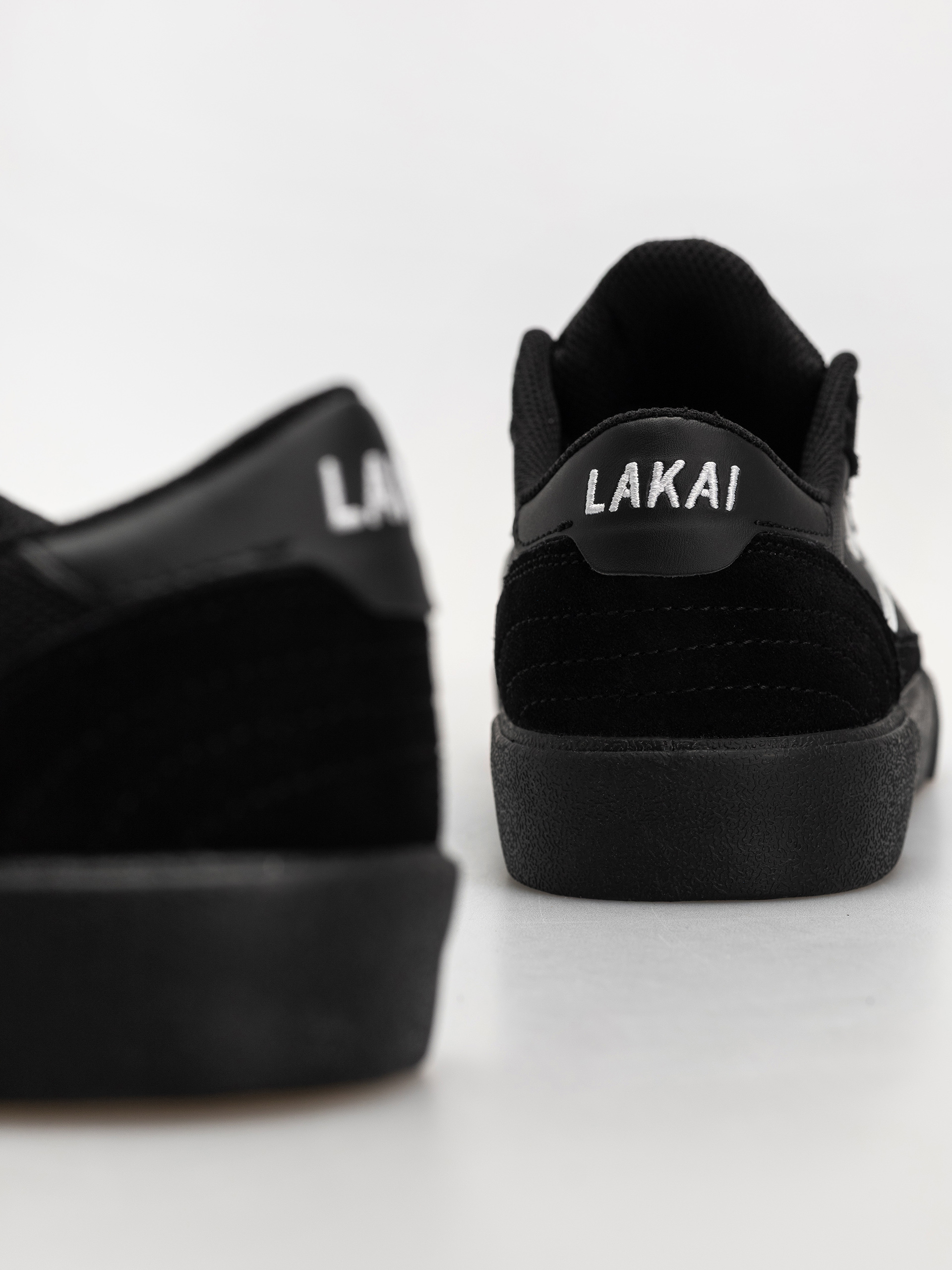 Обувки Lakai Cambridge (black suede)