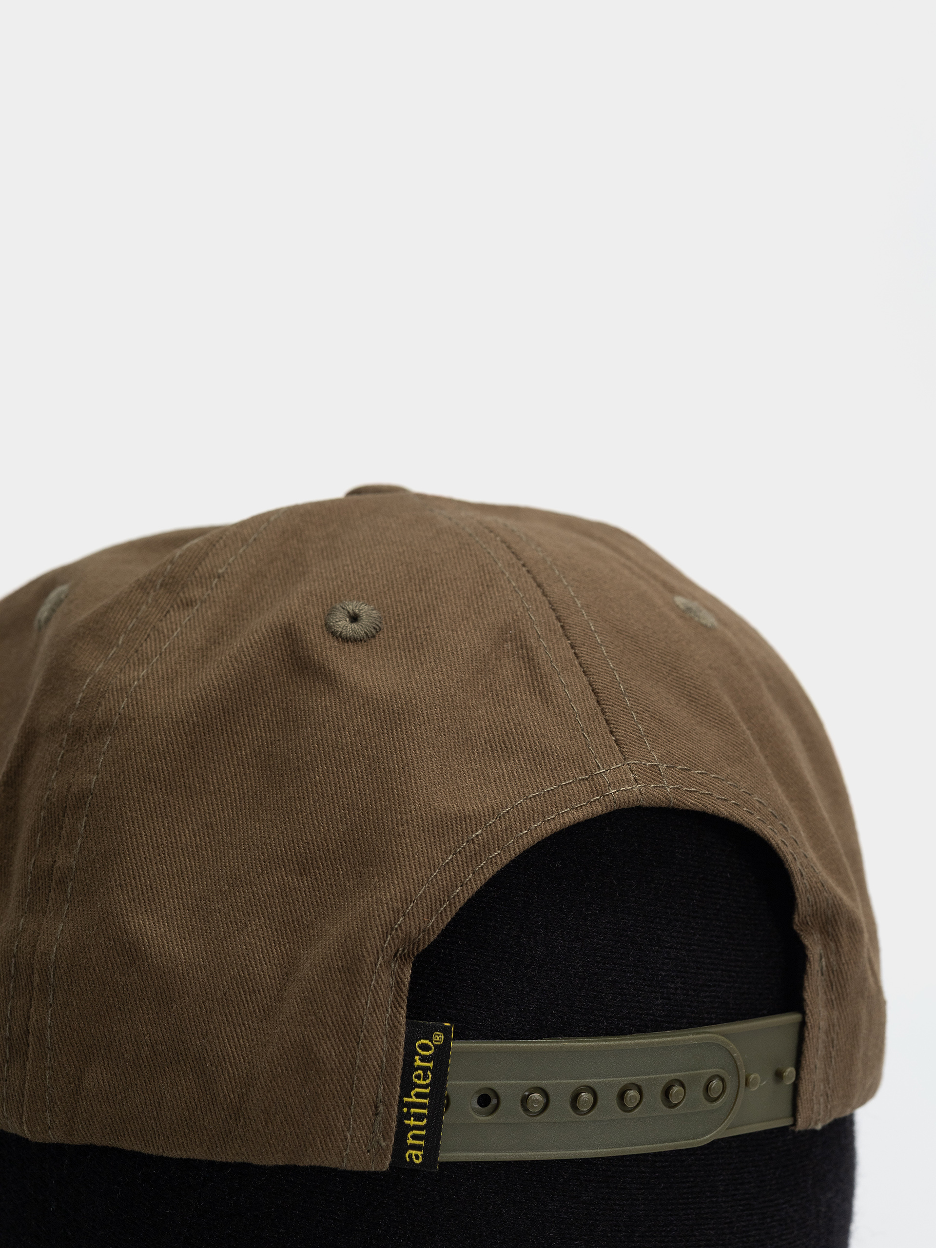 Шапка с козирка Antihero Basic Eagle (brown/orange)