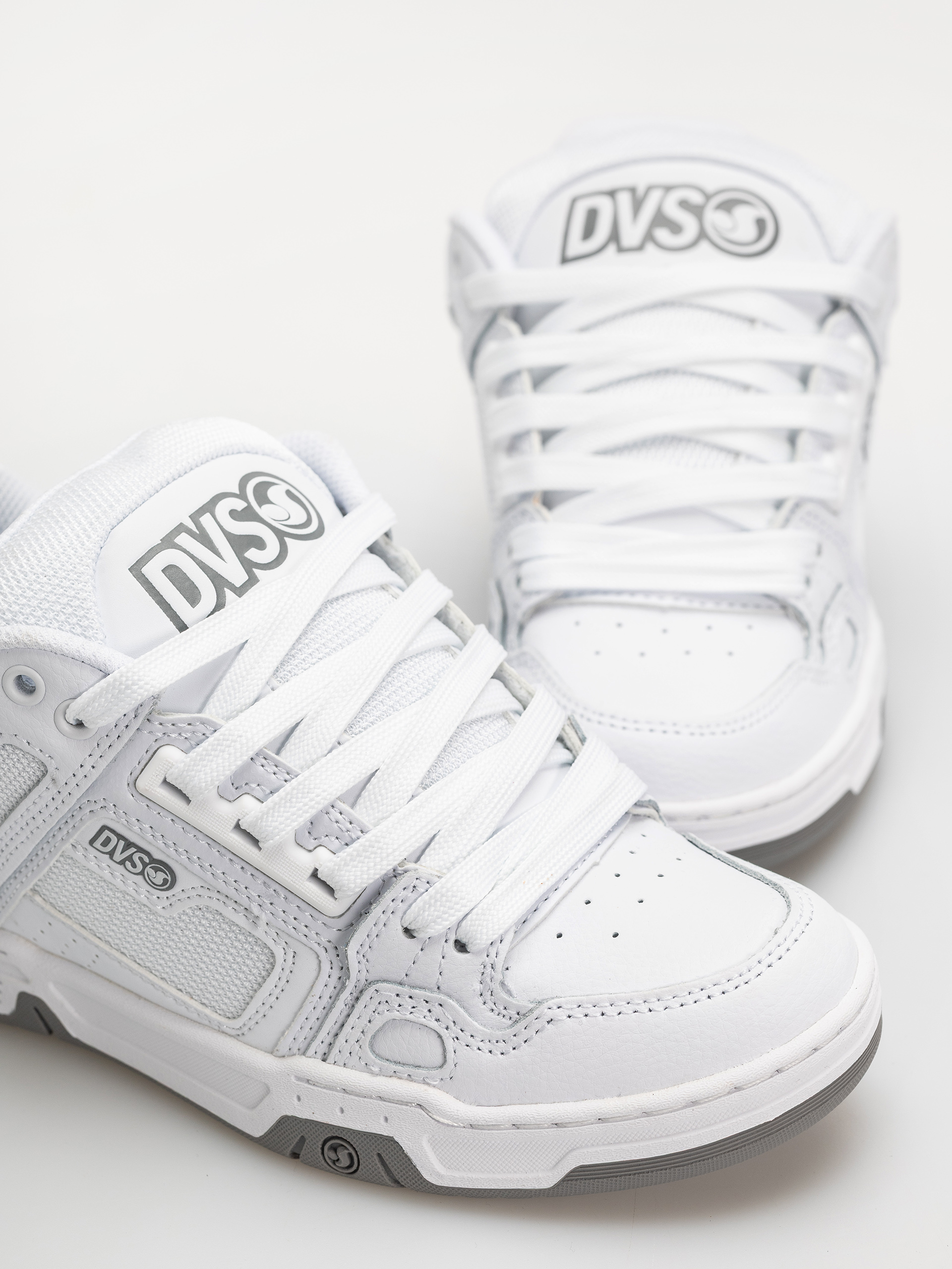 Обувки DVS Comanche (white/grey)