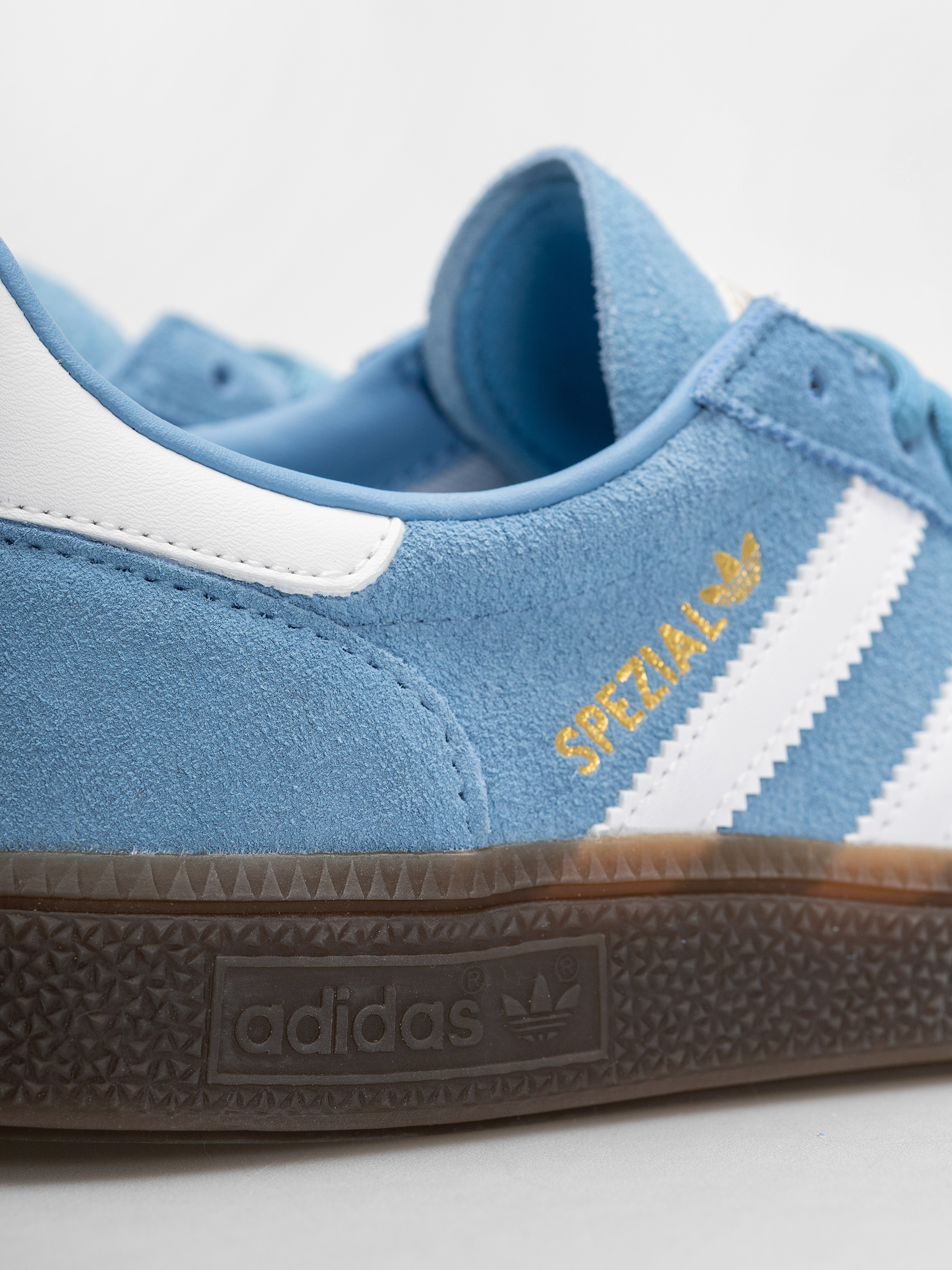 Обувки adidas Handball Spezial (light blue/cloud white/gum5)