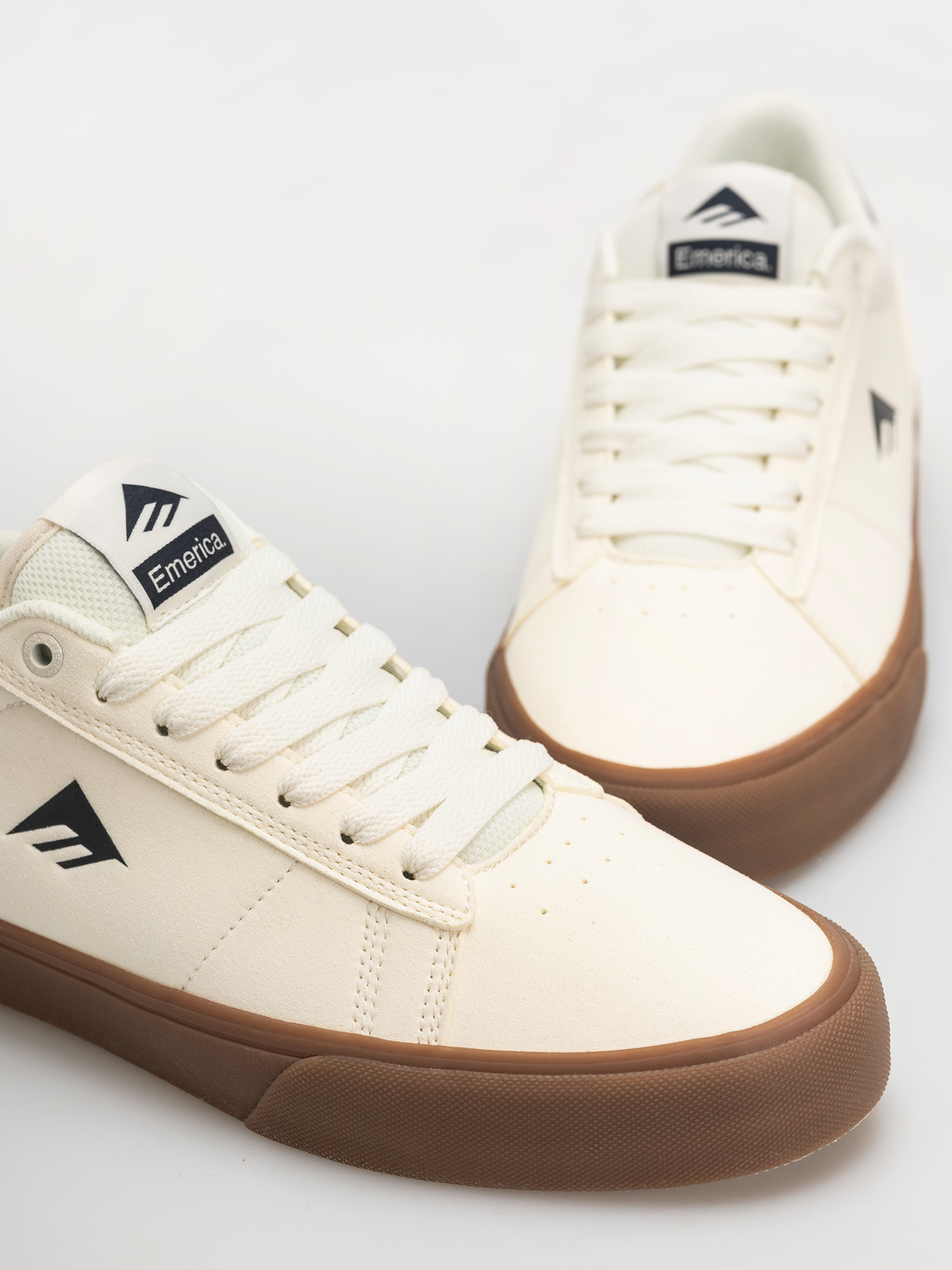Обувки Emerica Moca (white/gum)