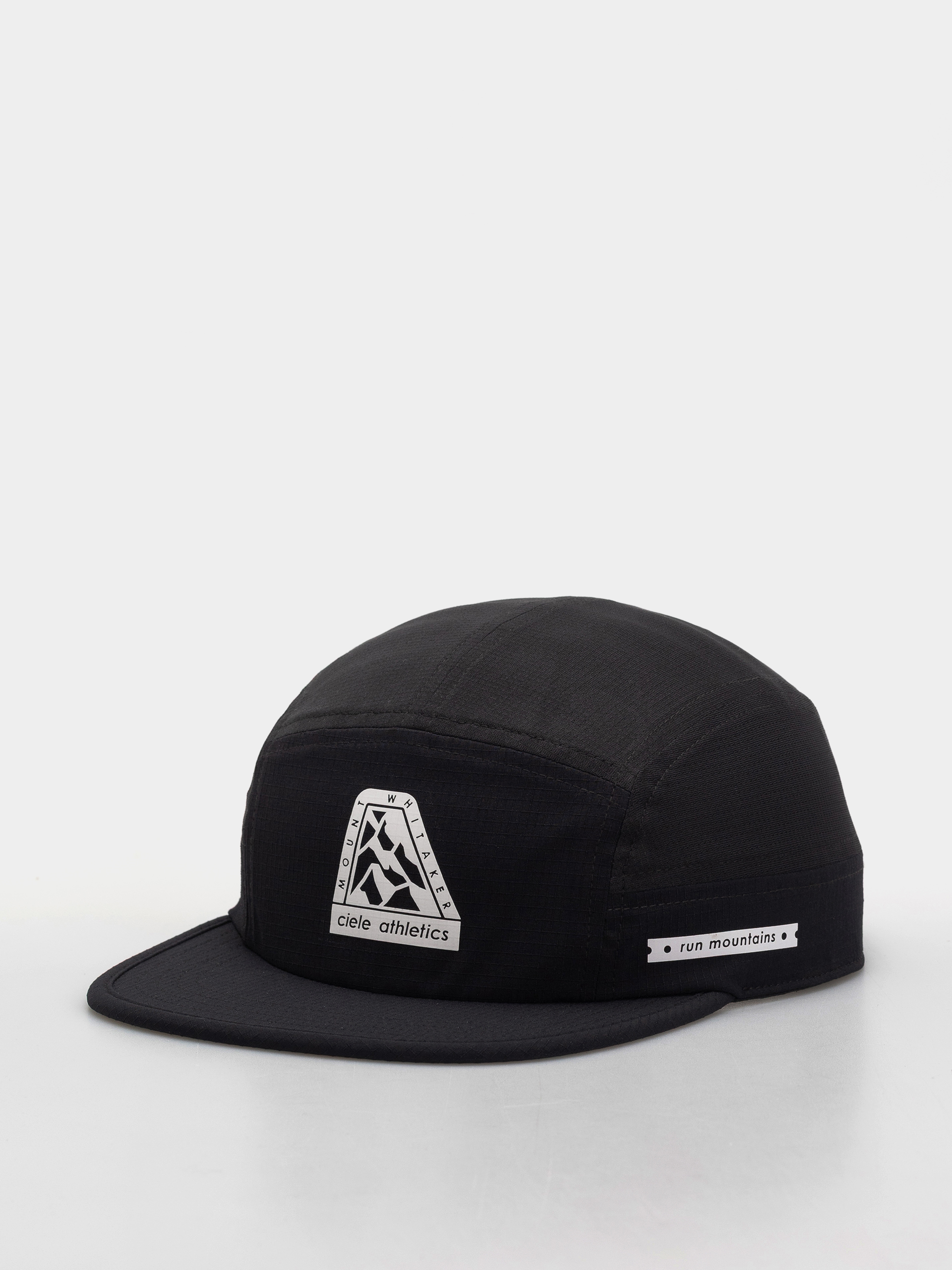 Шапка с козирка Ciele Athletics GOCap Field MontW (whitaker)