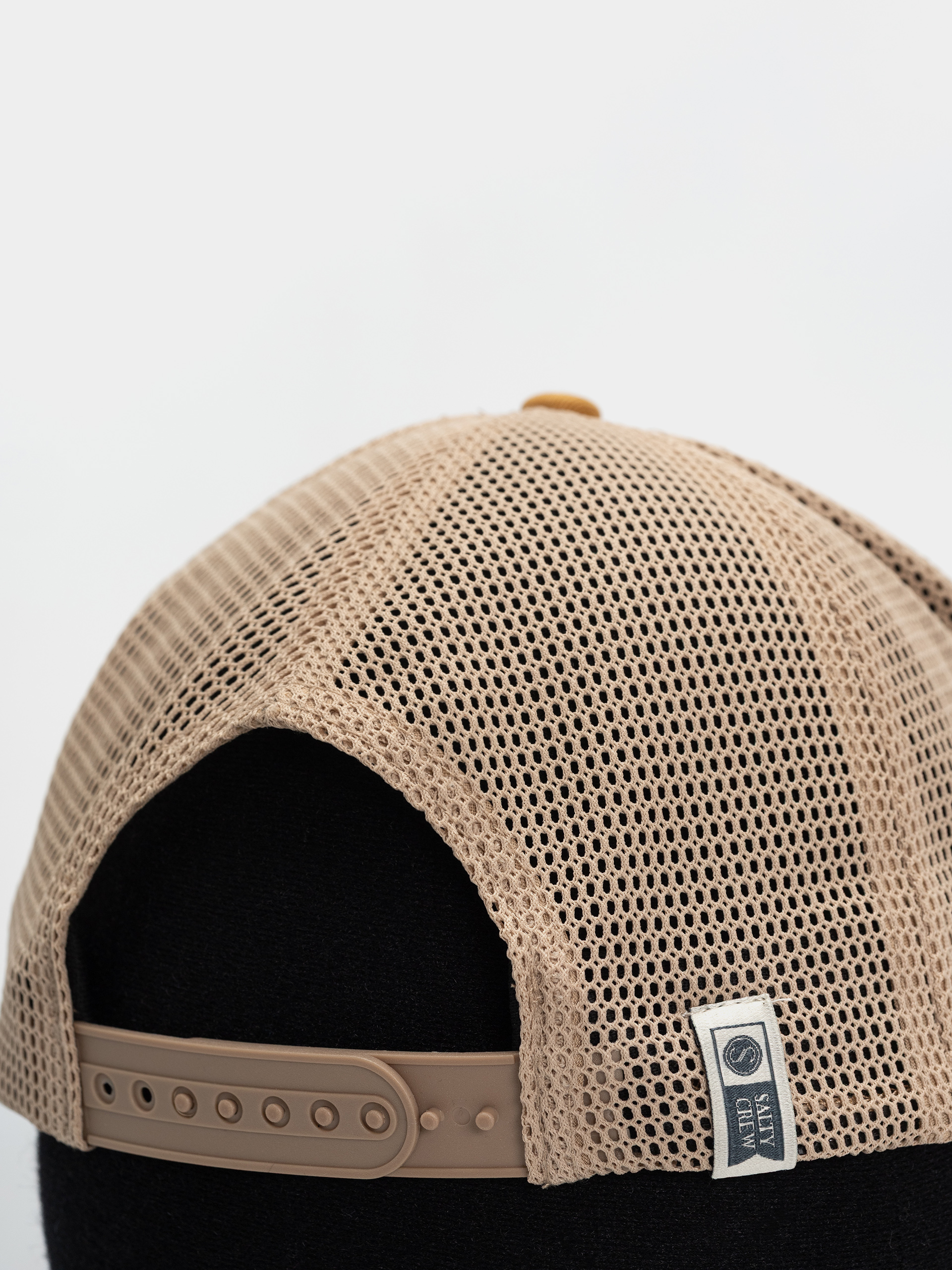 Шапка с козирка Salty Crew Global Trucker (bone brown)