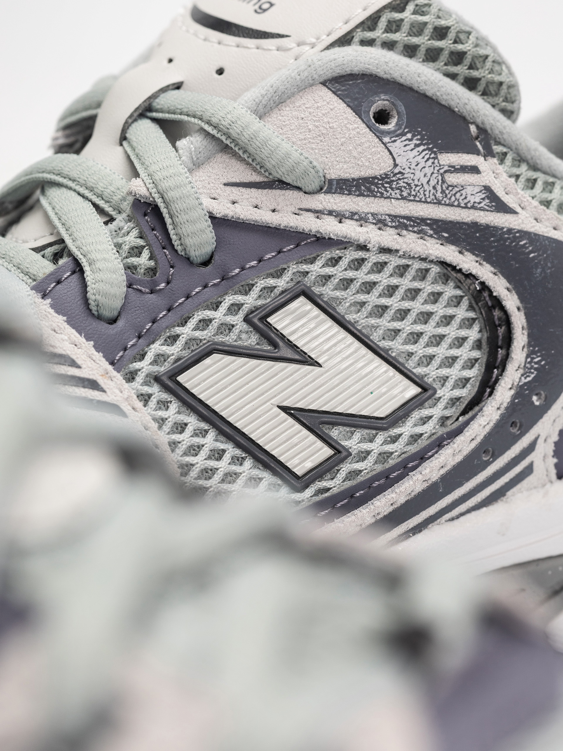 Обувки New Balance 530 JR (neptune grey/lone star grey)