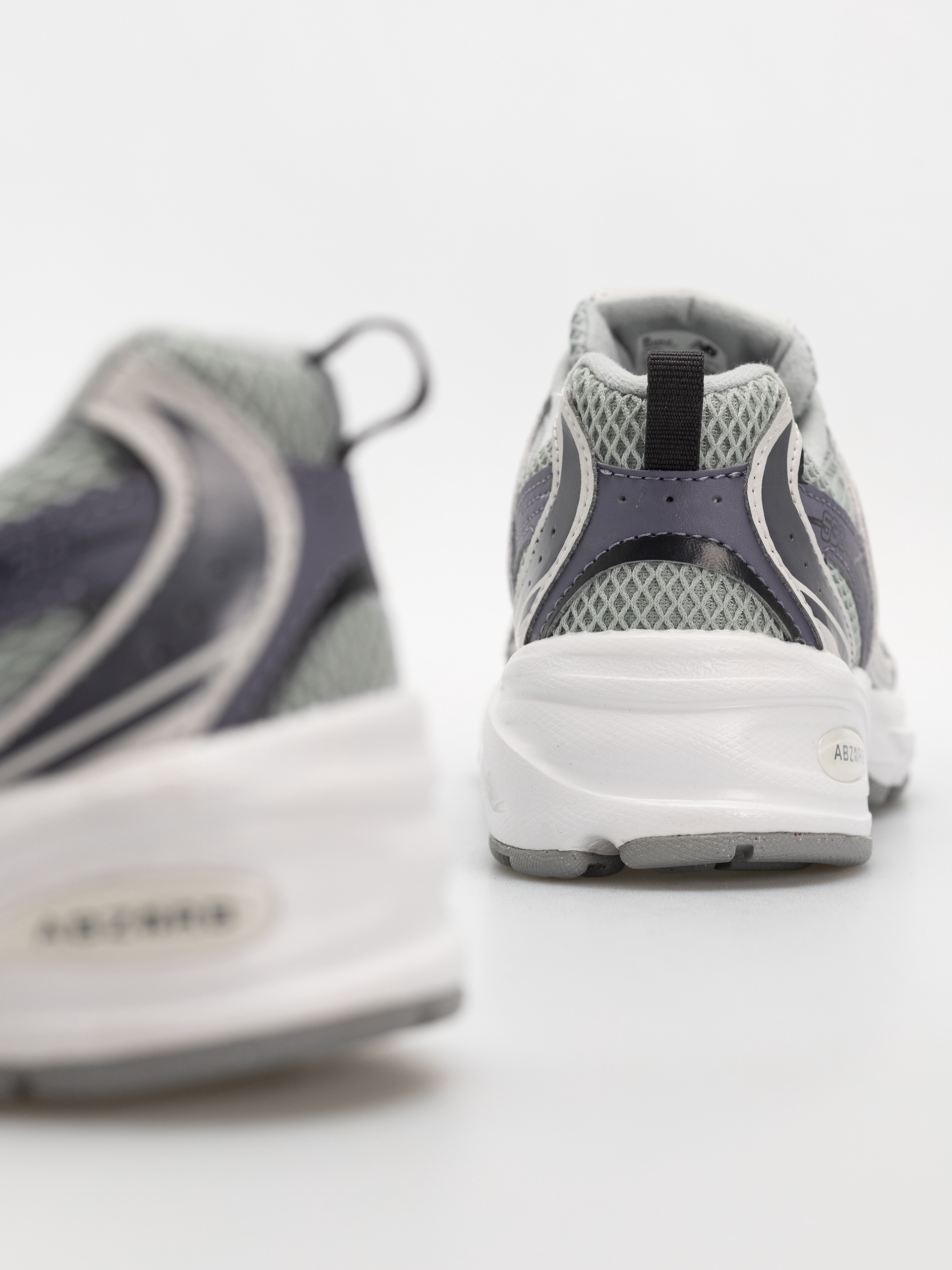 Обувки New Balance 530 JR (neptune grey/lone star grey)
