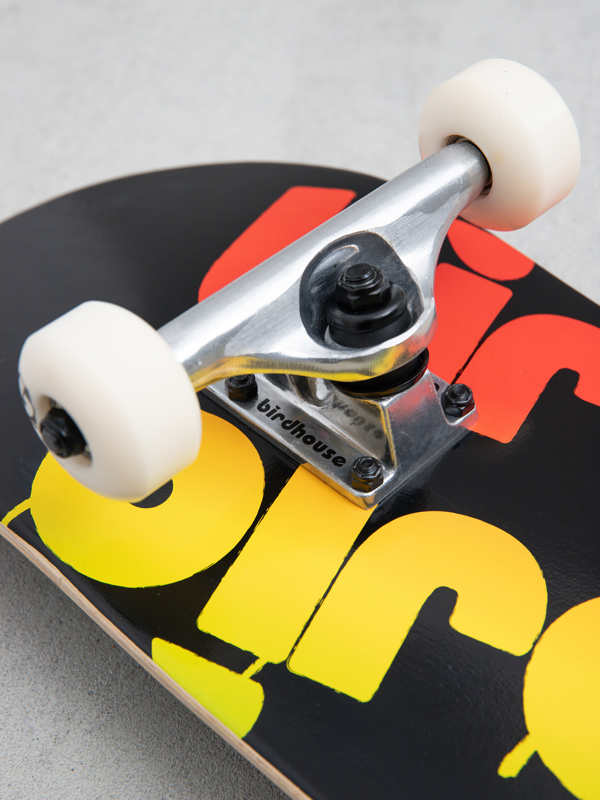 Скейтборд Birdhouse Triple Stack (rasta)
