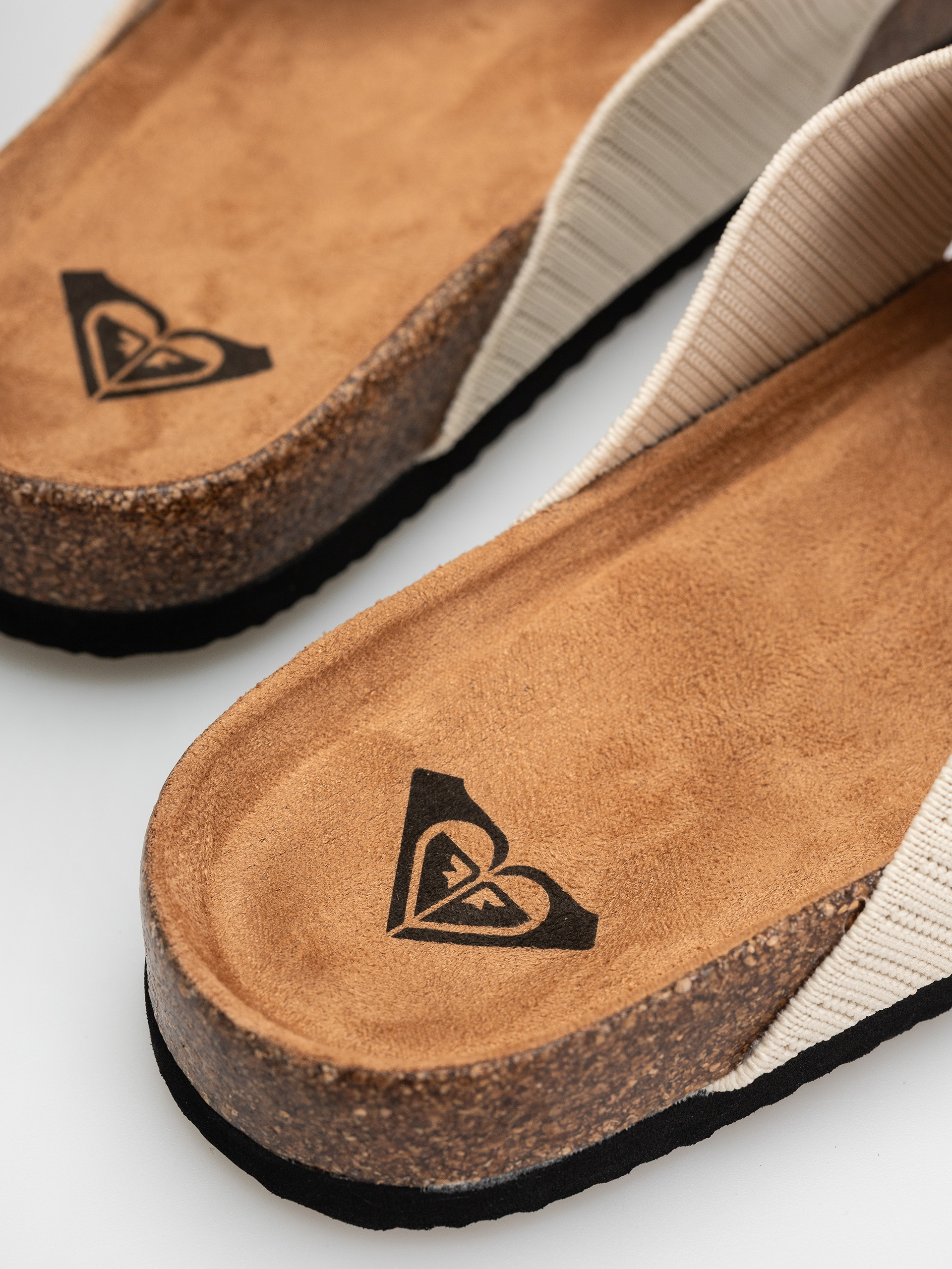 Чехли Roxy Mannae Crossed Wmn (taupe)