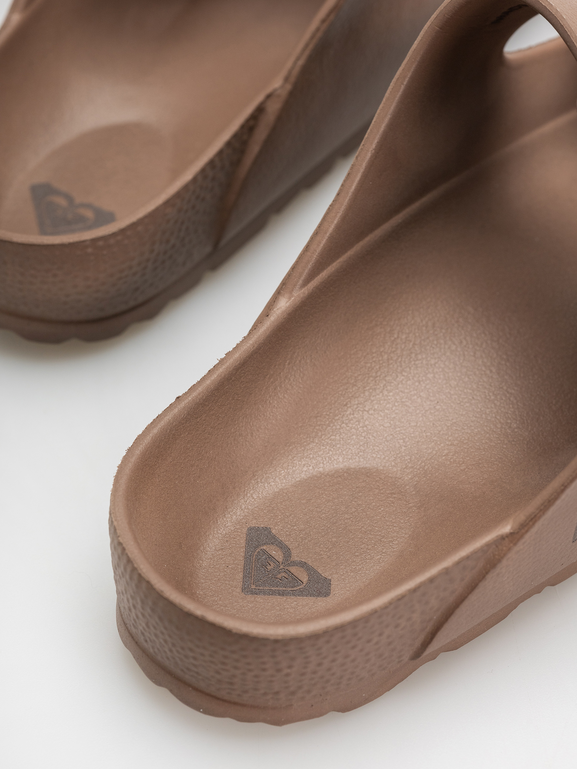 Чехли Roxy Kattie Wmn (brownie)