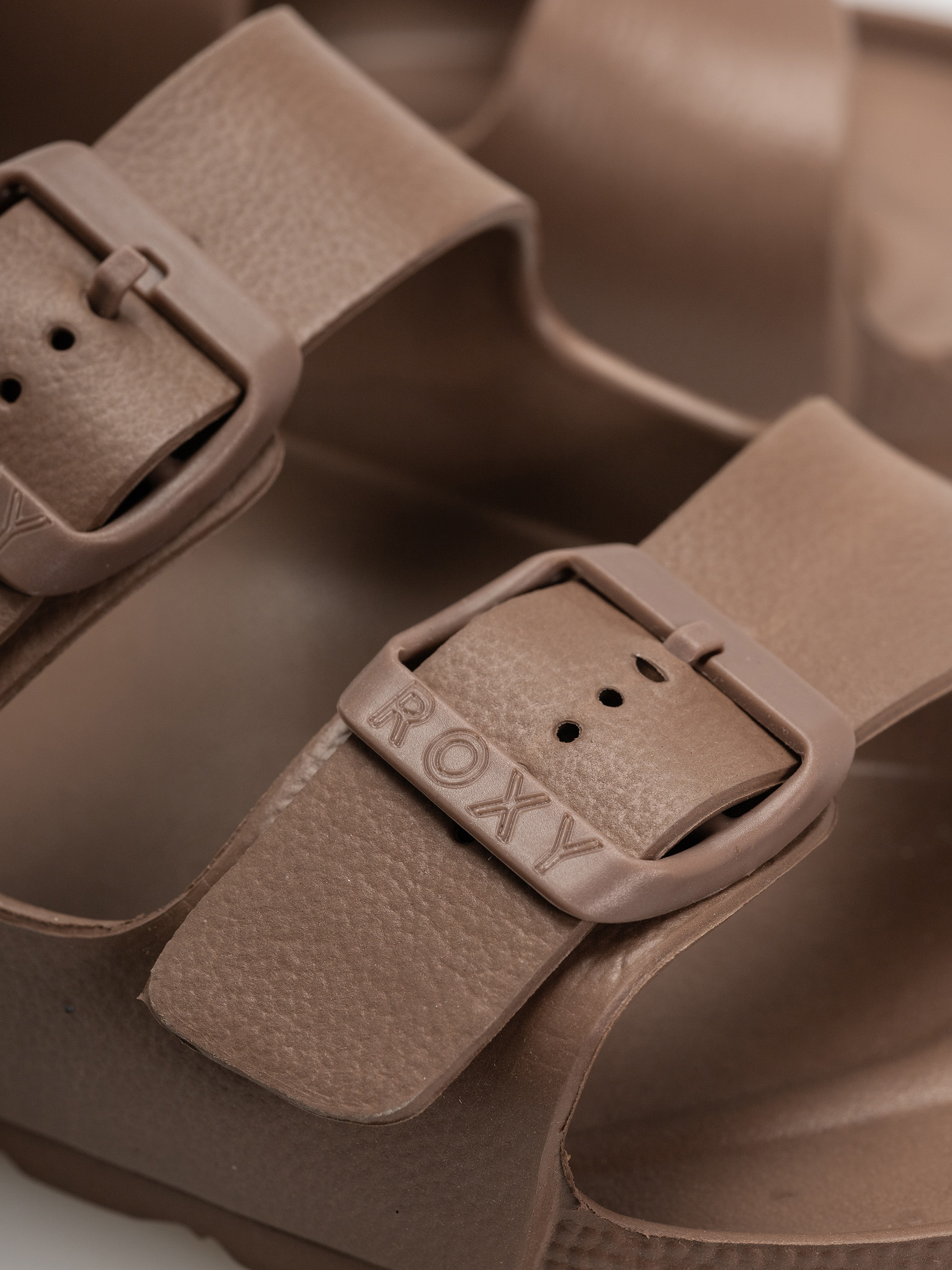 Чехли Roxy Kattie Wmn (brownie)