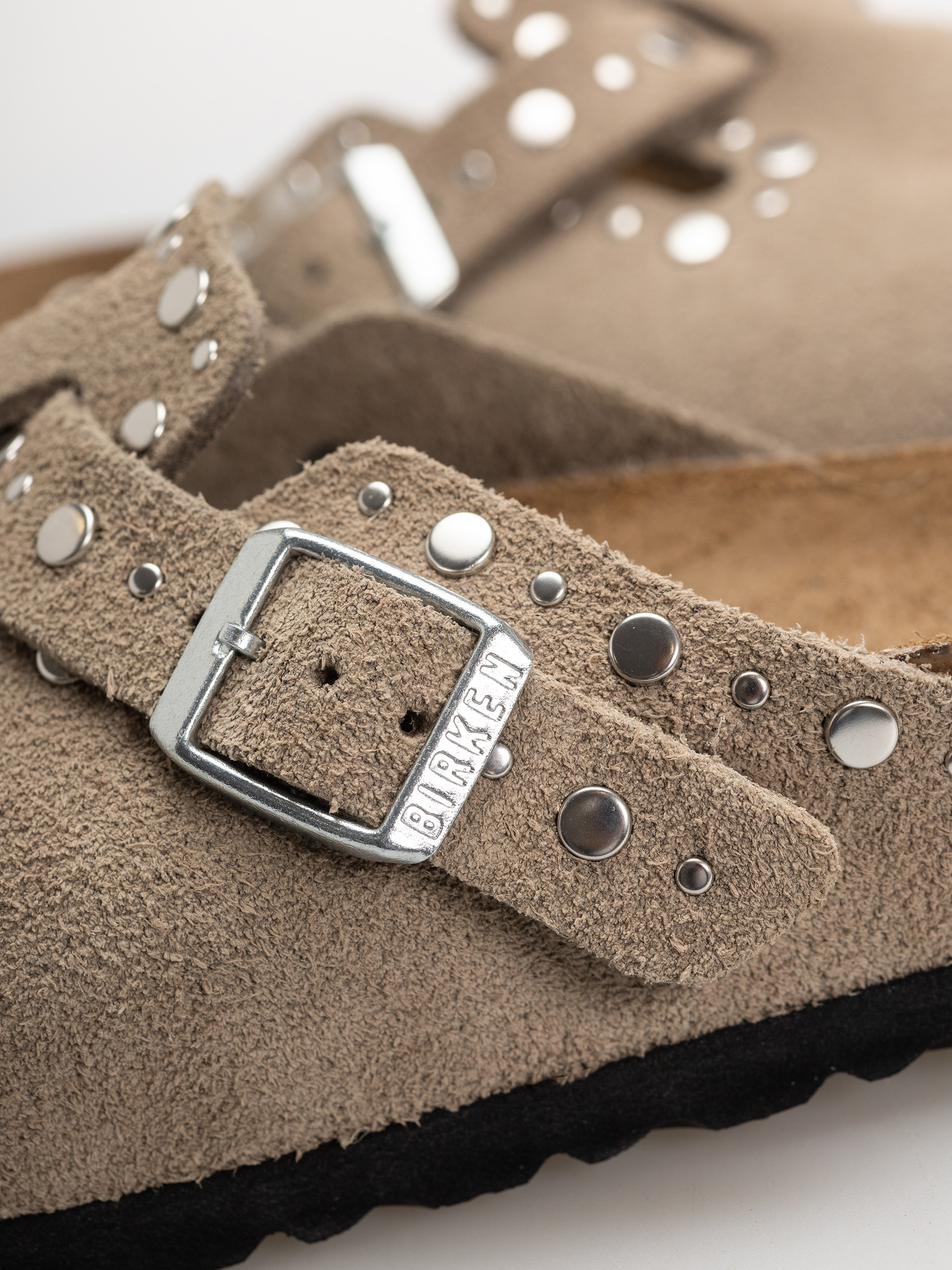 Чехли Birkenstock Boston Rivets Suede Leather Narrow Wmn (taupe)