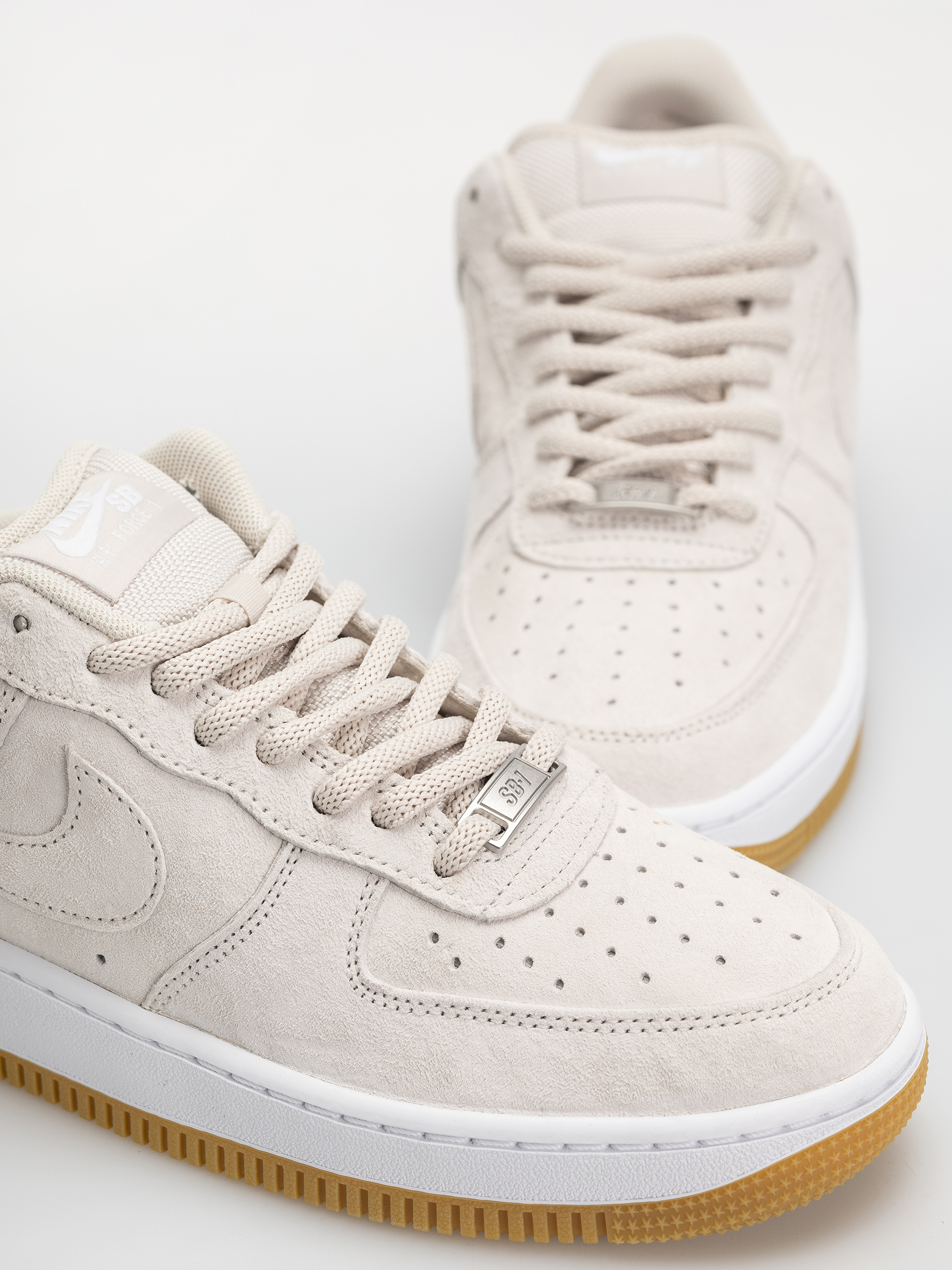 Обувки Nike SB Air Force 1 (lt orewood brn/lt orewood brn/white)