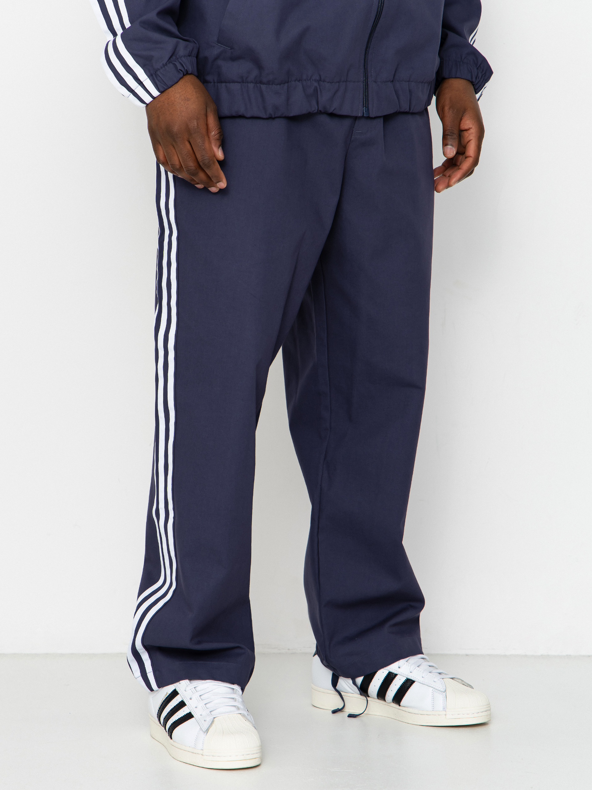 Панталони adidas Superfire Tk (shanav/white)