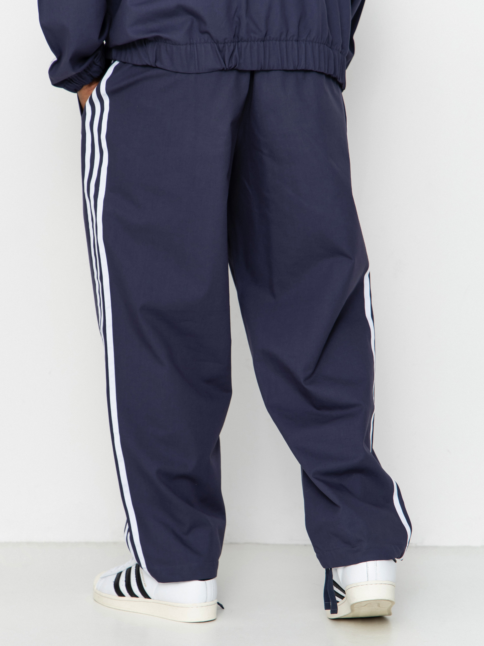 Панталони adidas Superfire Tk (shanav/white)