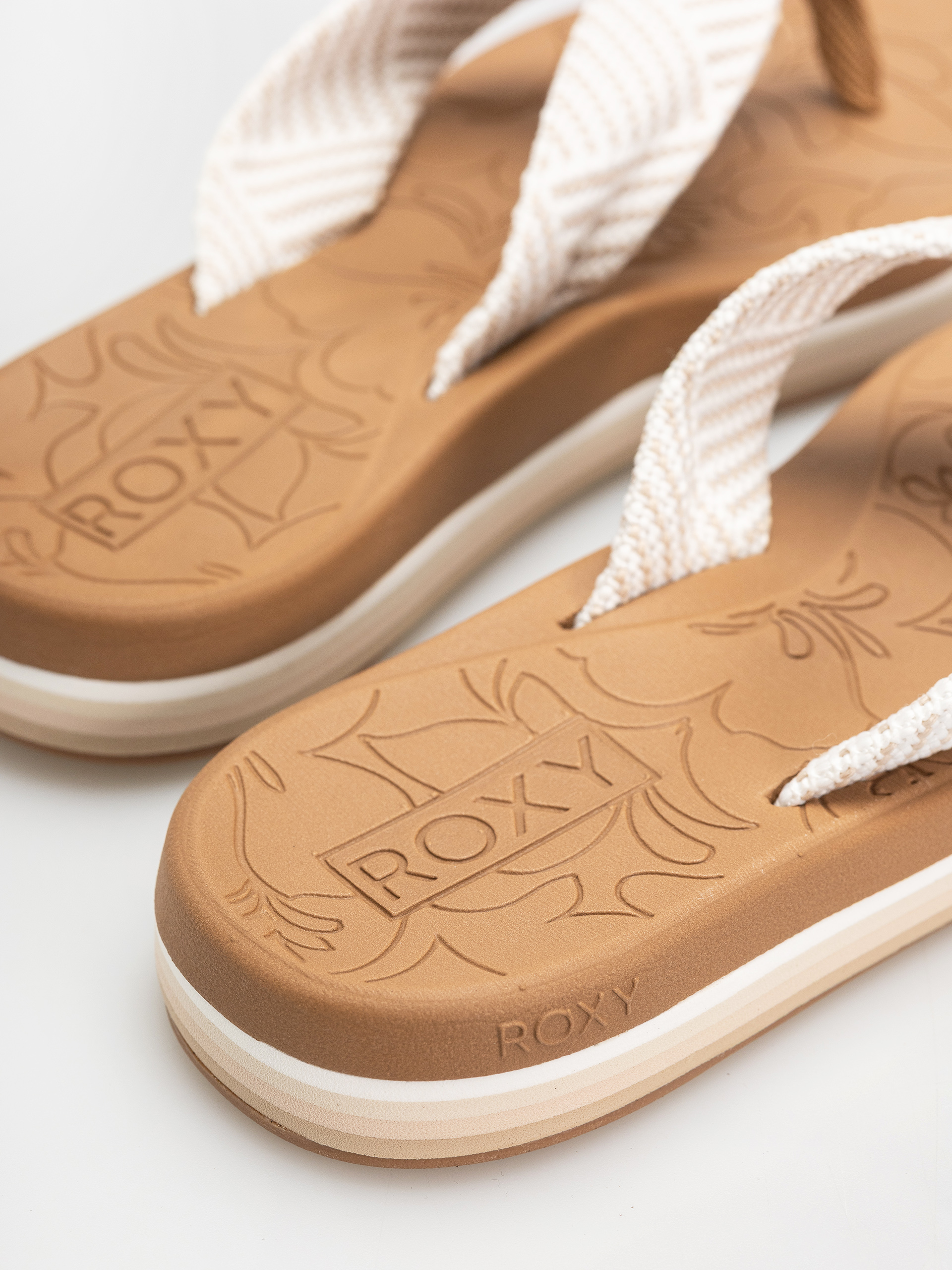 Джапанки Roxy Colbee Hi Wmn (natural)