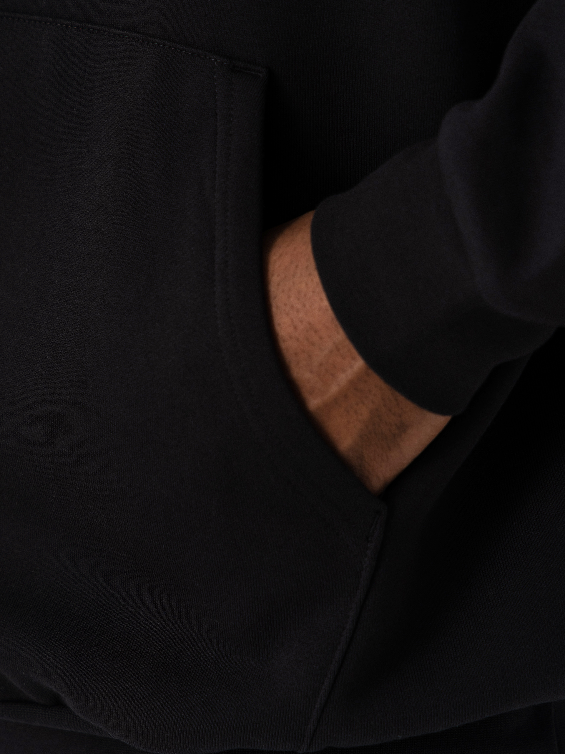 Суитшърт с качулка adidas Skt Logo HD (black)