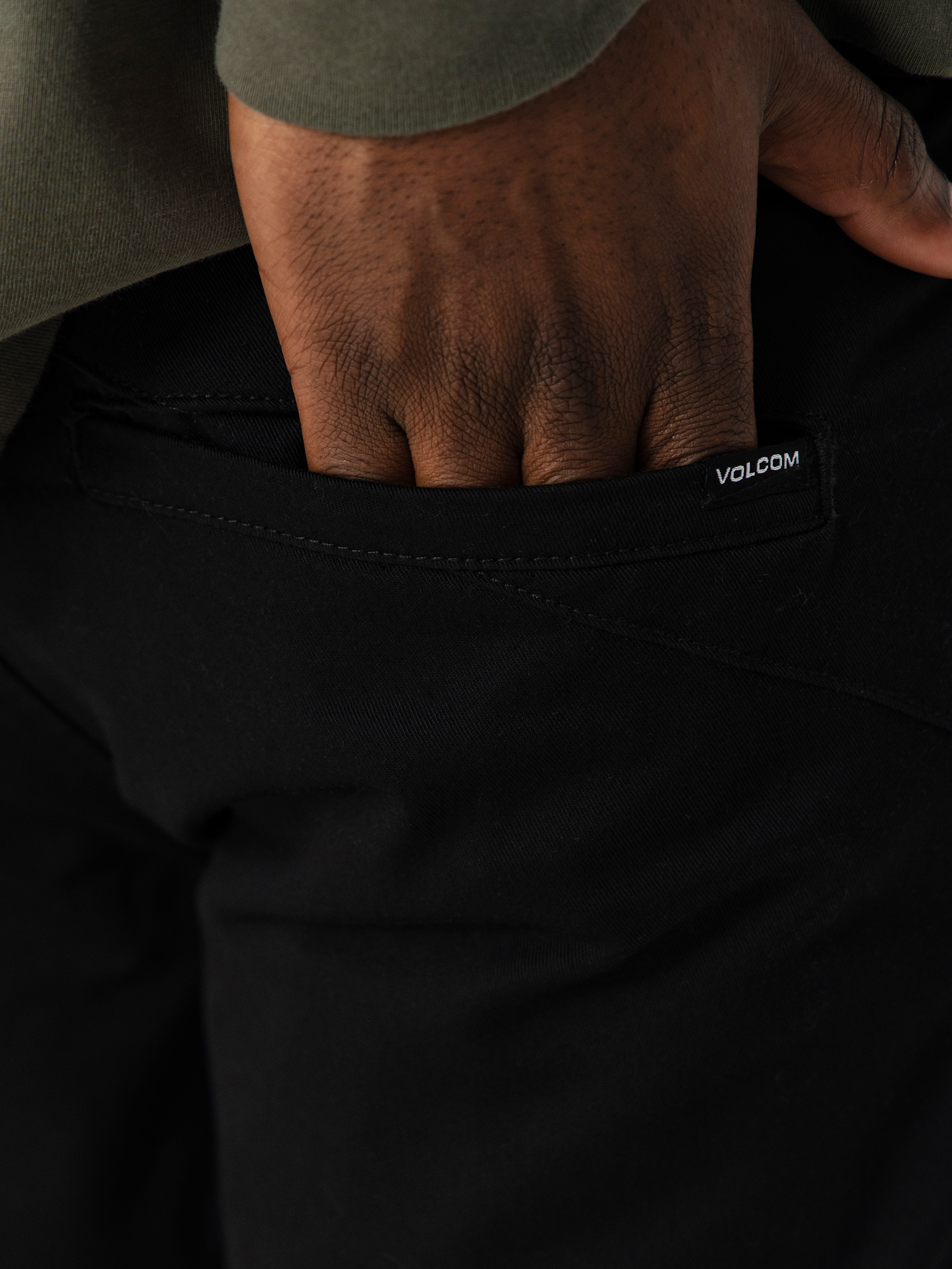 Панталони Volcom Frickin Modern Stret (black)