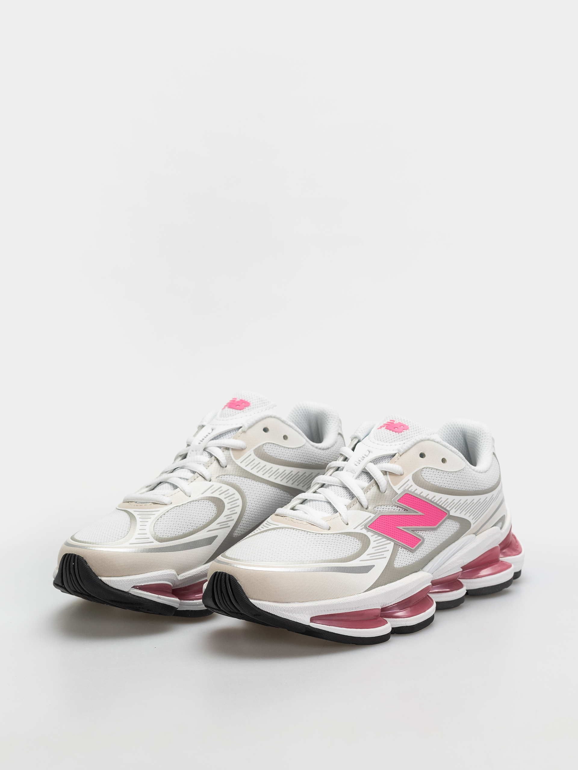 Обувки New Balance 2000 (103 white/30% lighter pink heat)
