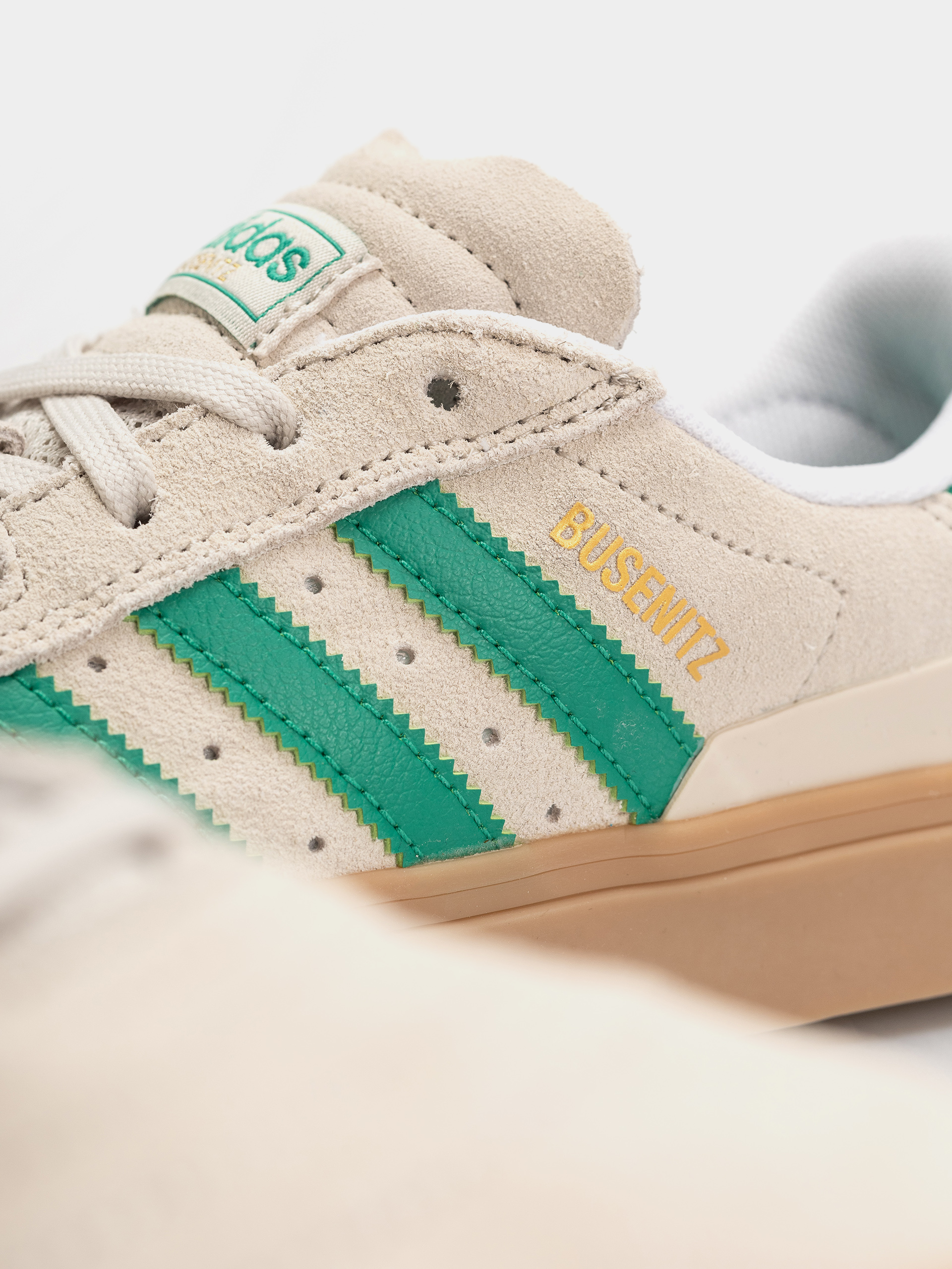 Обувки adidas Busenitz Vulc II (alumin/cougrn/gum4)