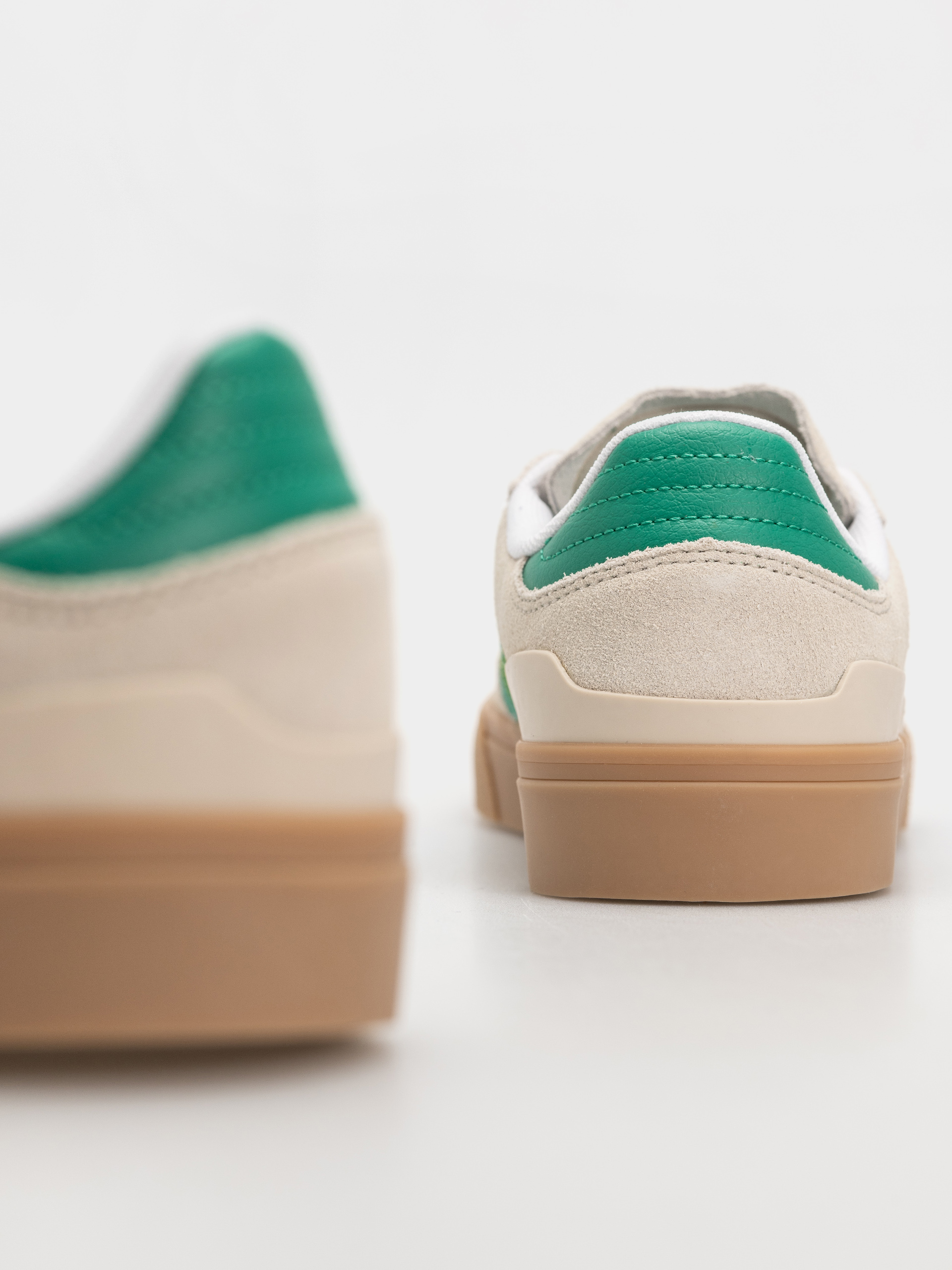 Обувки adidas Busenitz Vulc II (alumin/cougrn/gum4)