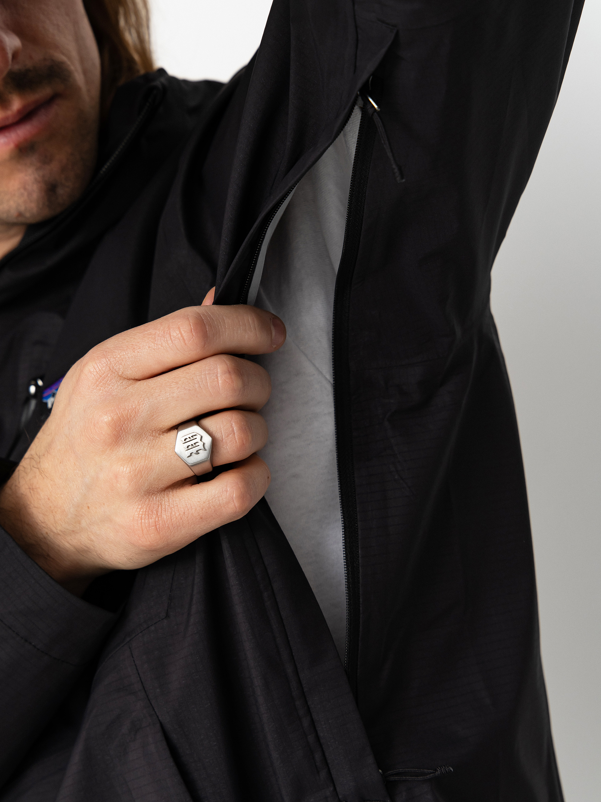 Яке Patagonia Granite Crest (black)