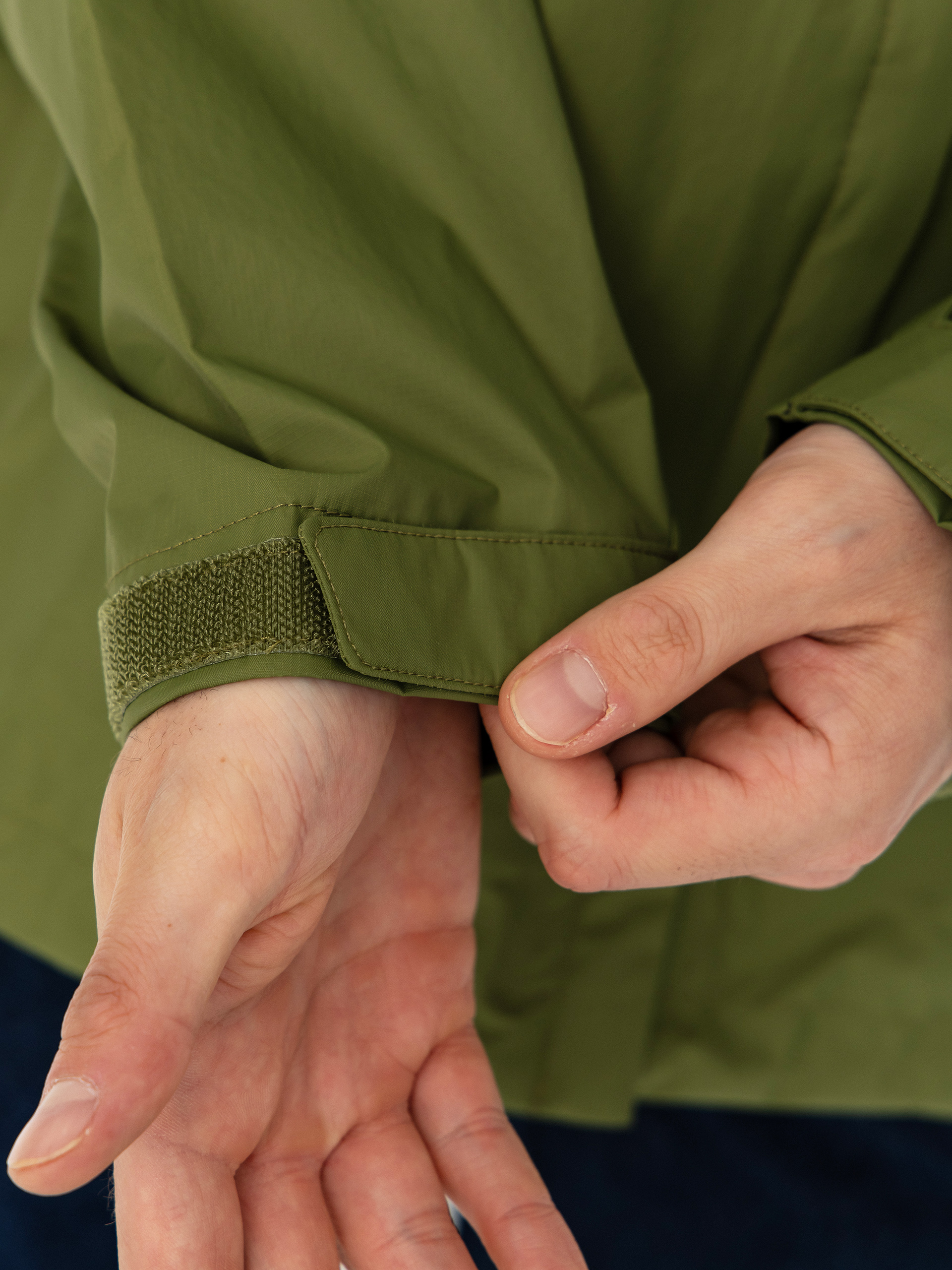 Яке Patagonia Torrentshell 3L (caper green)