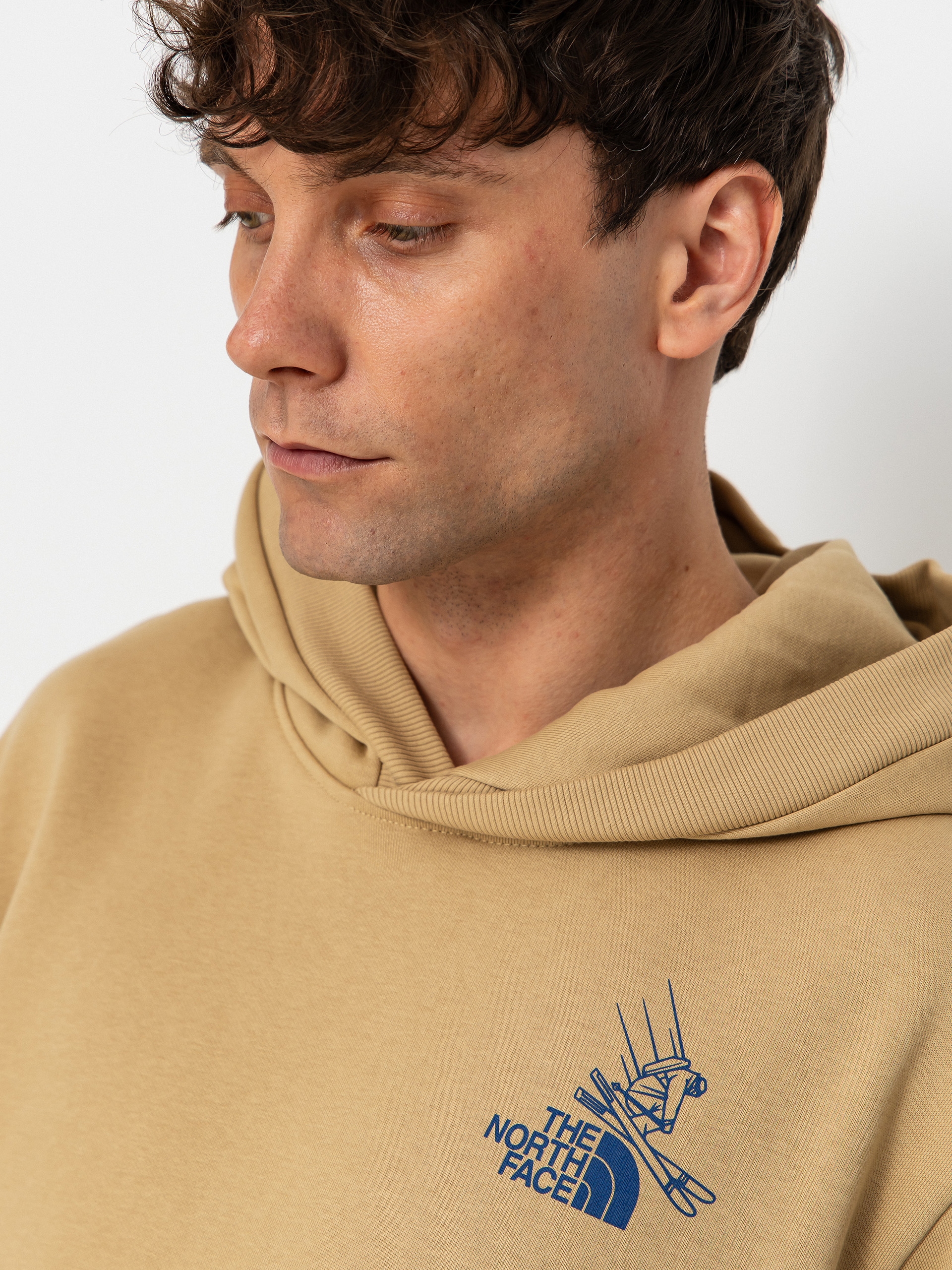 Суитшърт с качулка The North Face Mountain Celebration Relaxed HD (khaki stone)