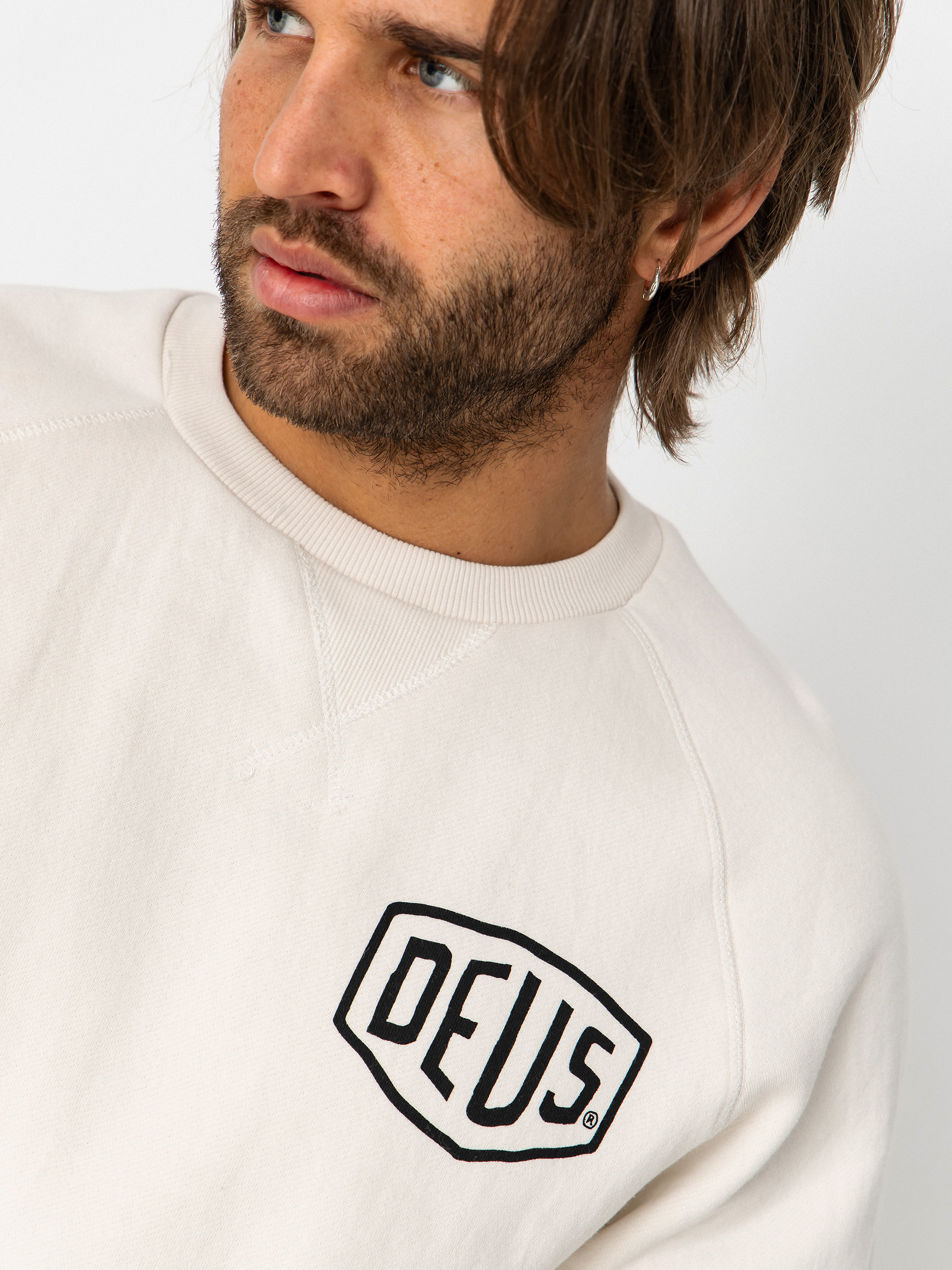 Суитшърт Deus Ex Machina Harajuku Address Crew (dirty white)