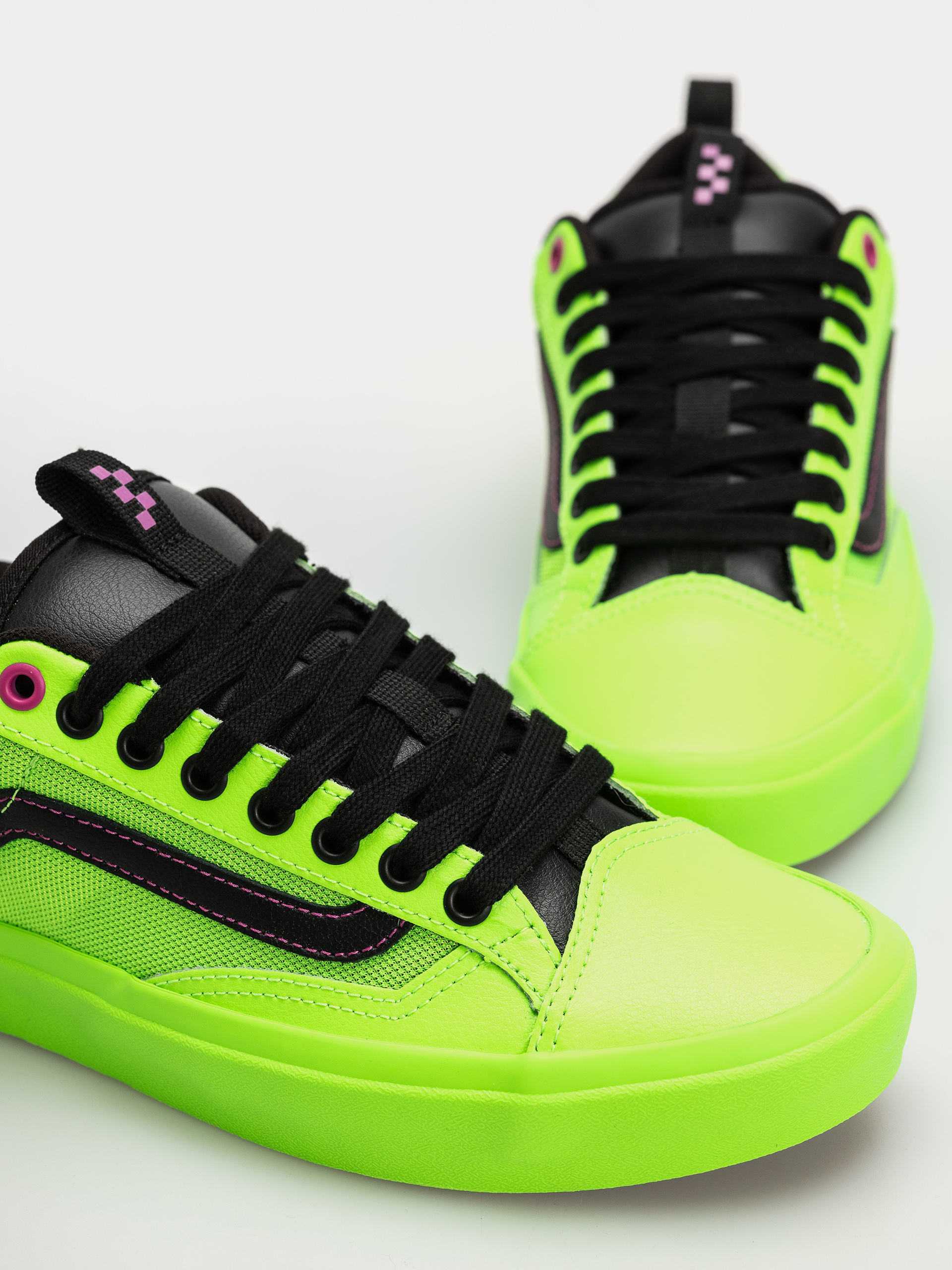 Обувки Vans Skate Old Skool 36 + (black/green gec)