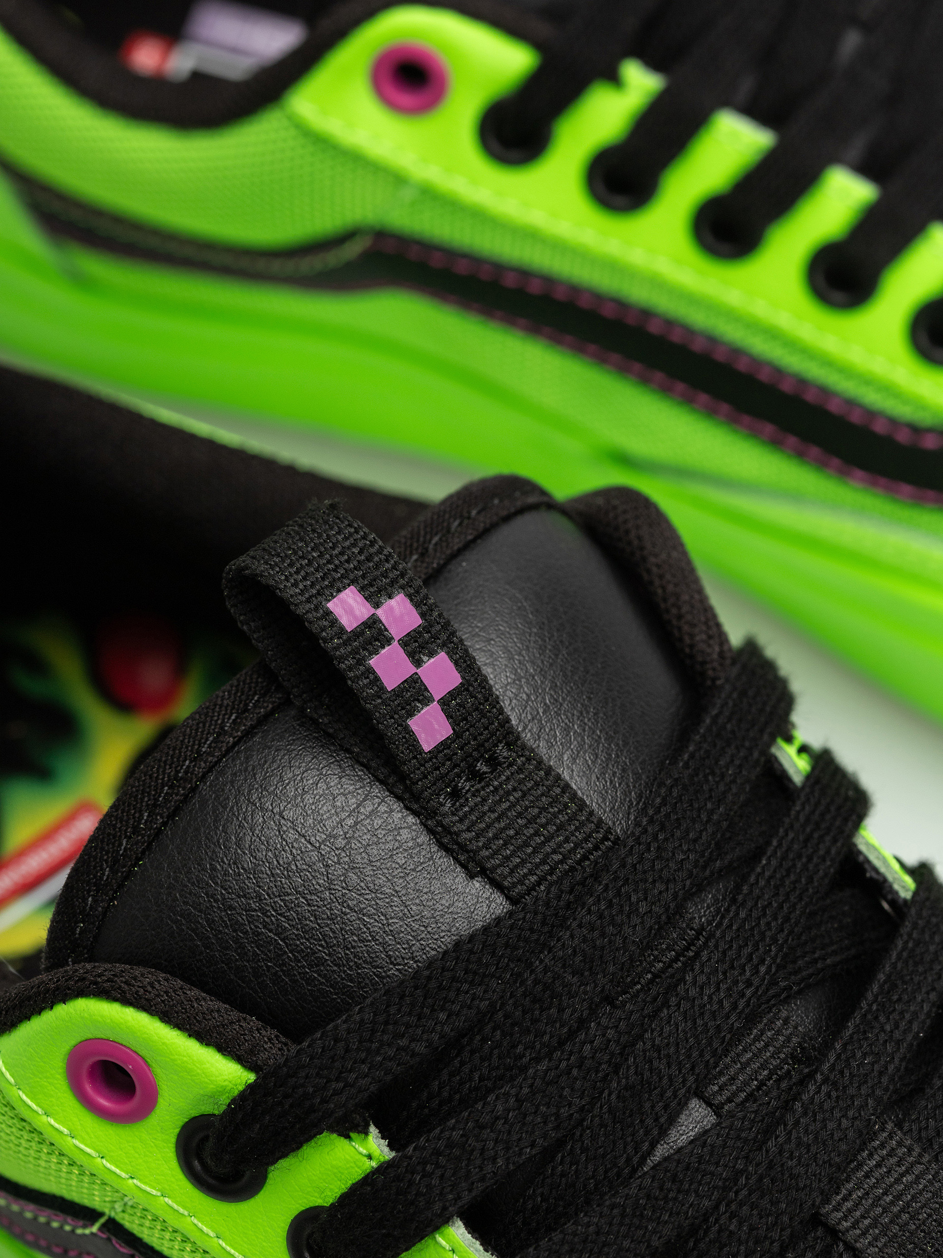 Обувки Vans Skate Old Skool 36 + (black/green gec)