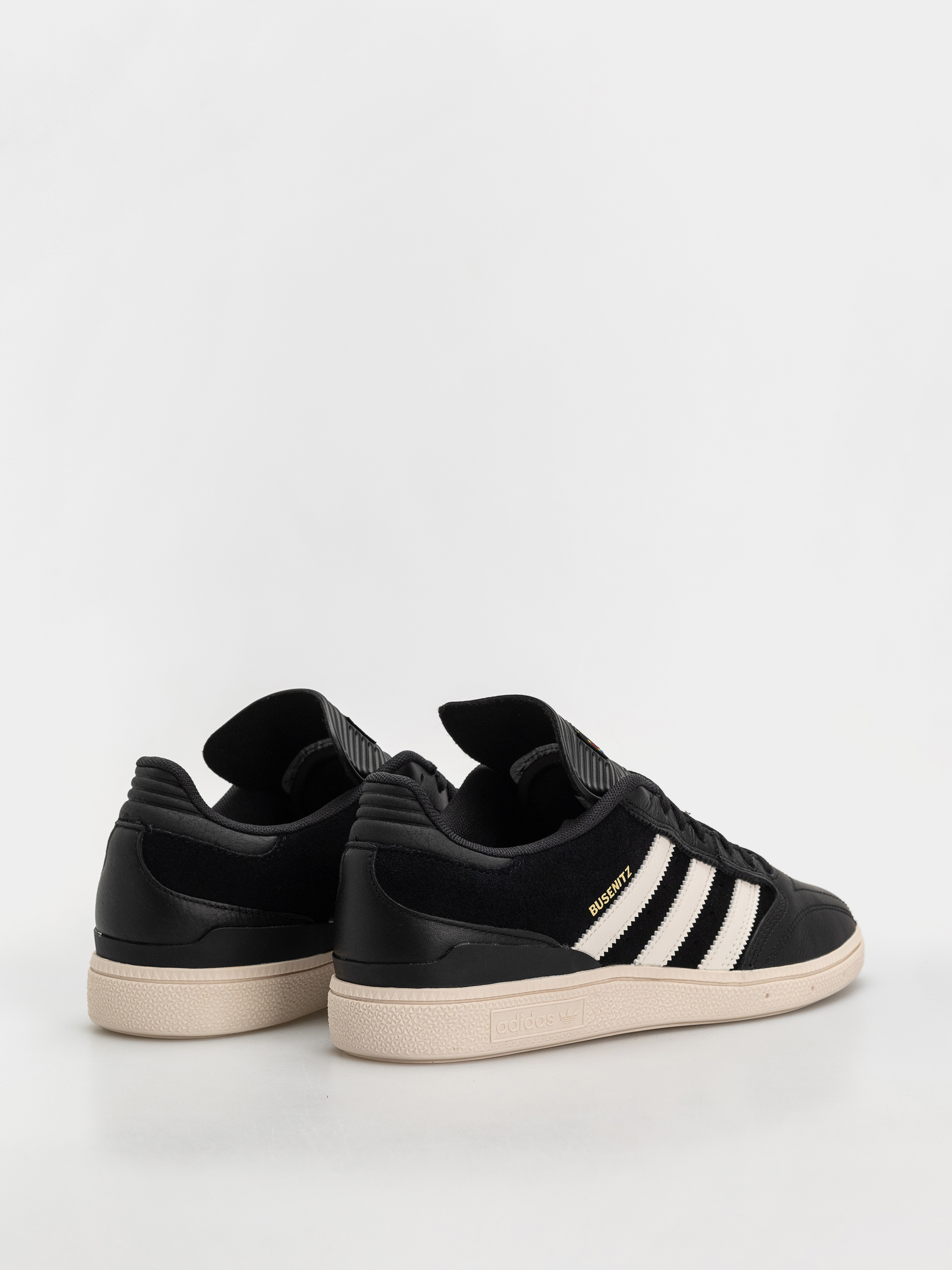 Обувки adidas Busenitz (cblack/cwhite/goldmt)