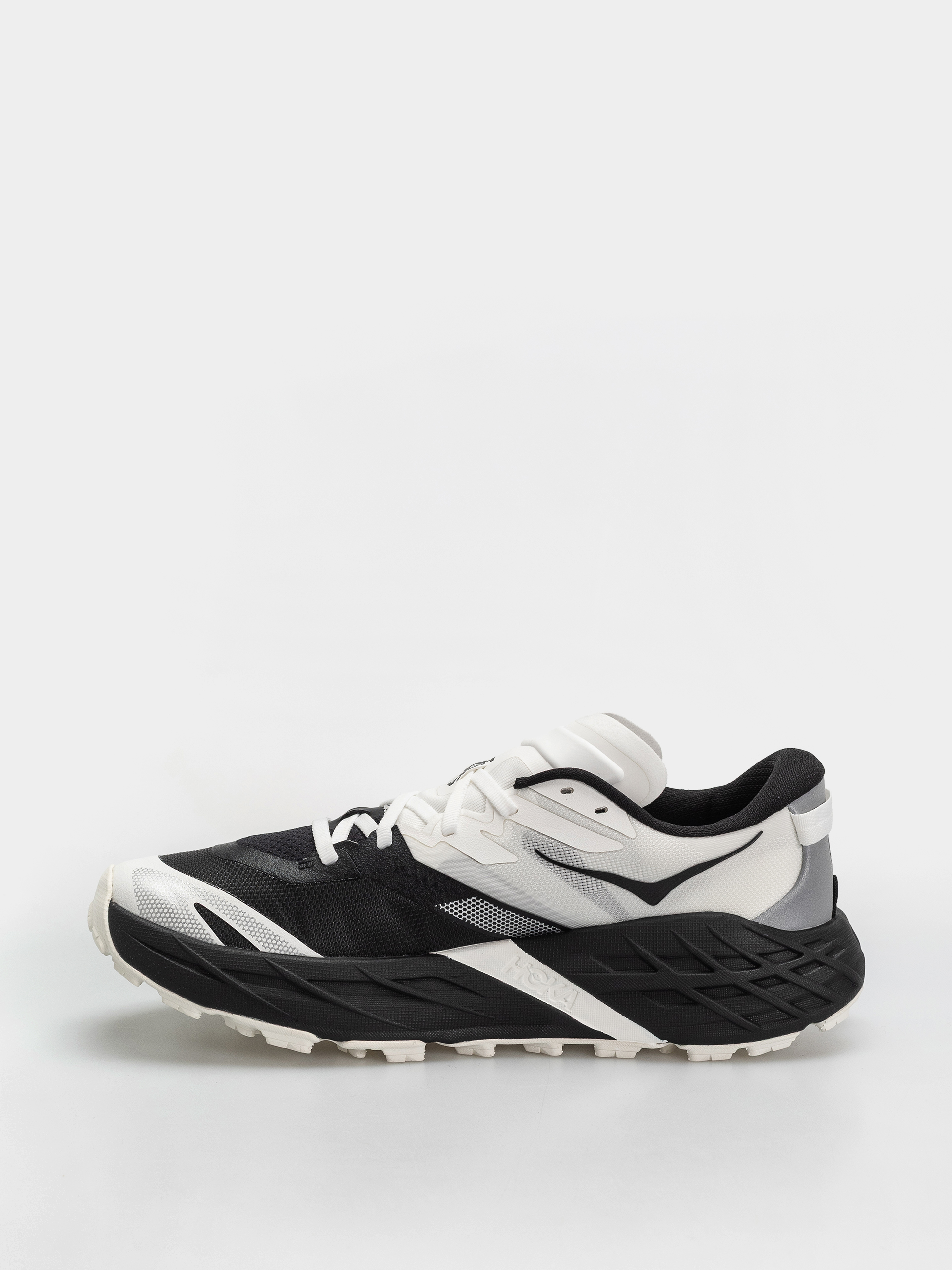 Обувки Hoka Speedgoat 7 (black/white)