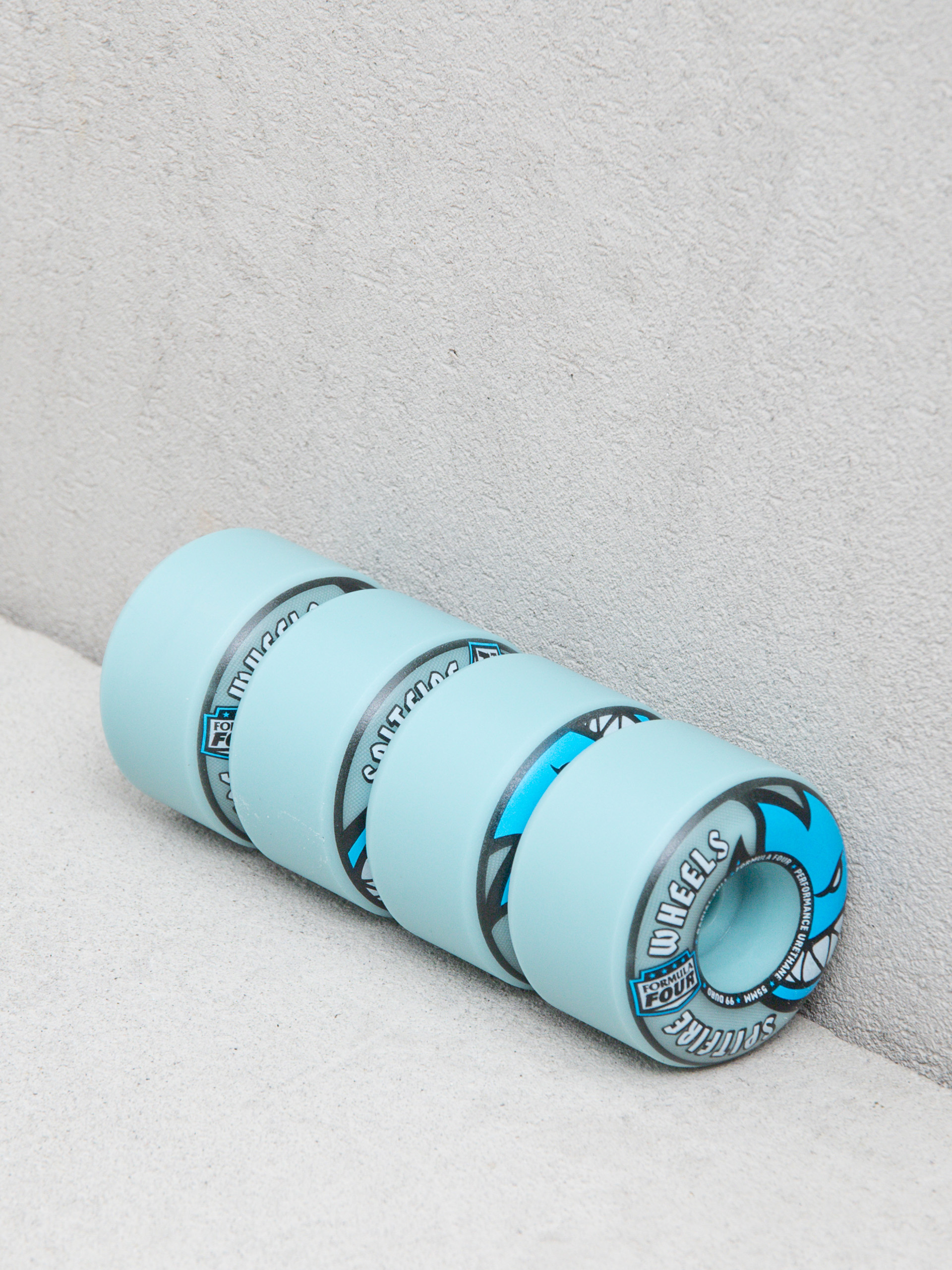 Колелца Spitfire F4 99D Team Colors Radial Full (lt blue)