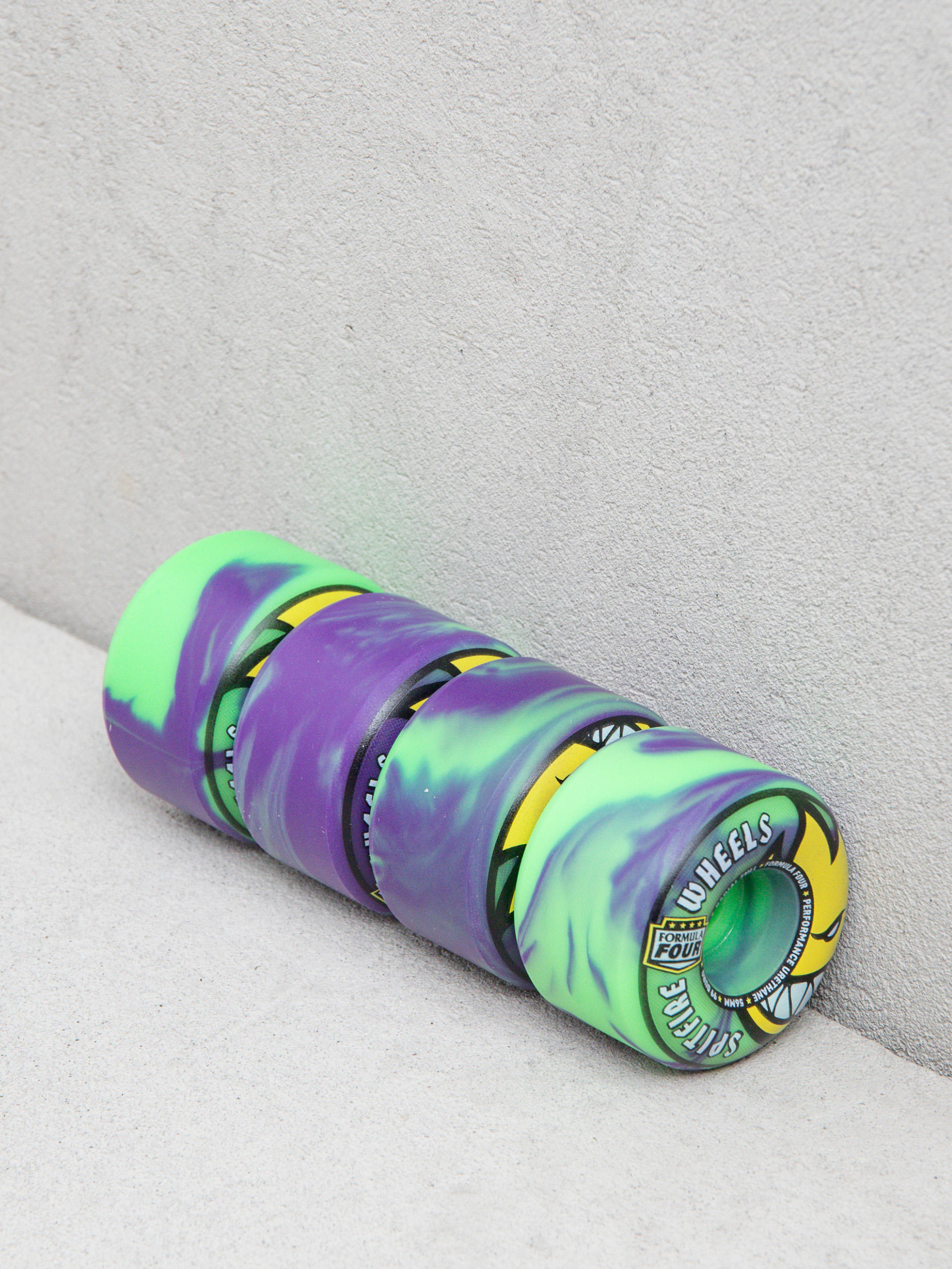 Колелца Spitfire F4 99D Team Colors Radial Full (neon green/purple)