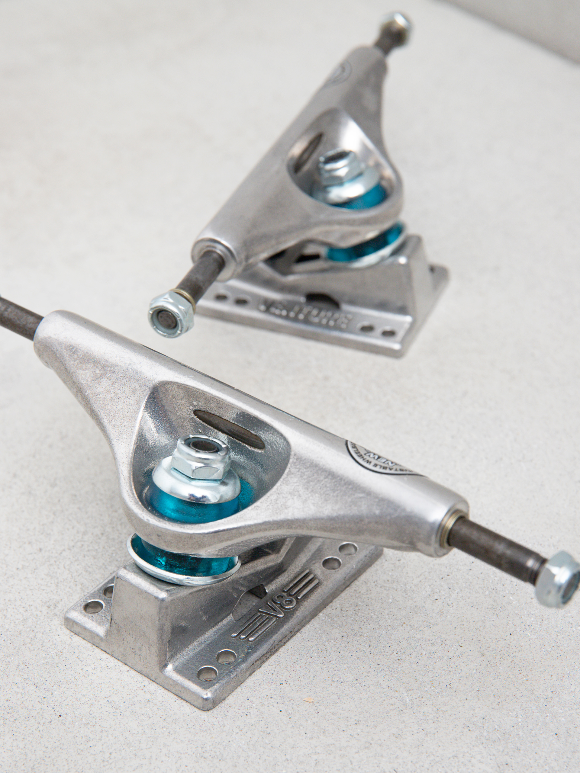 Колесари Venture Team V8 Polished (silver)