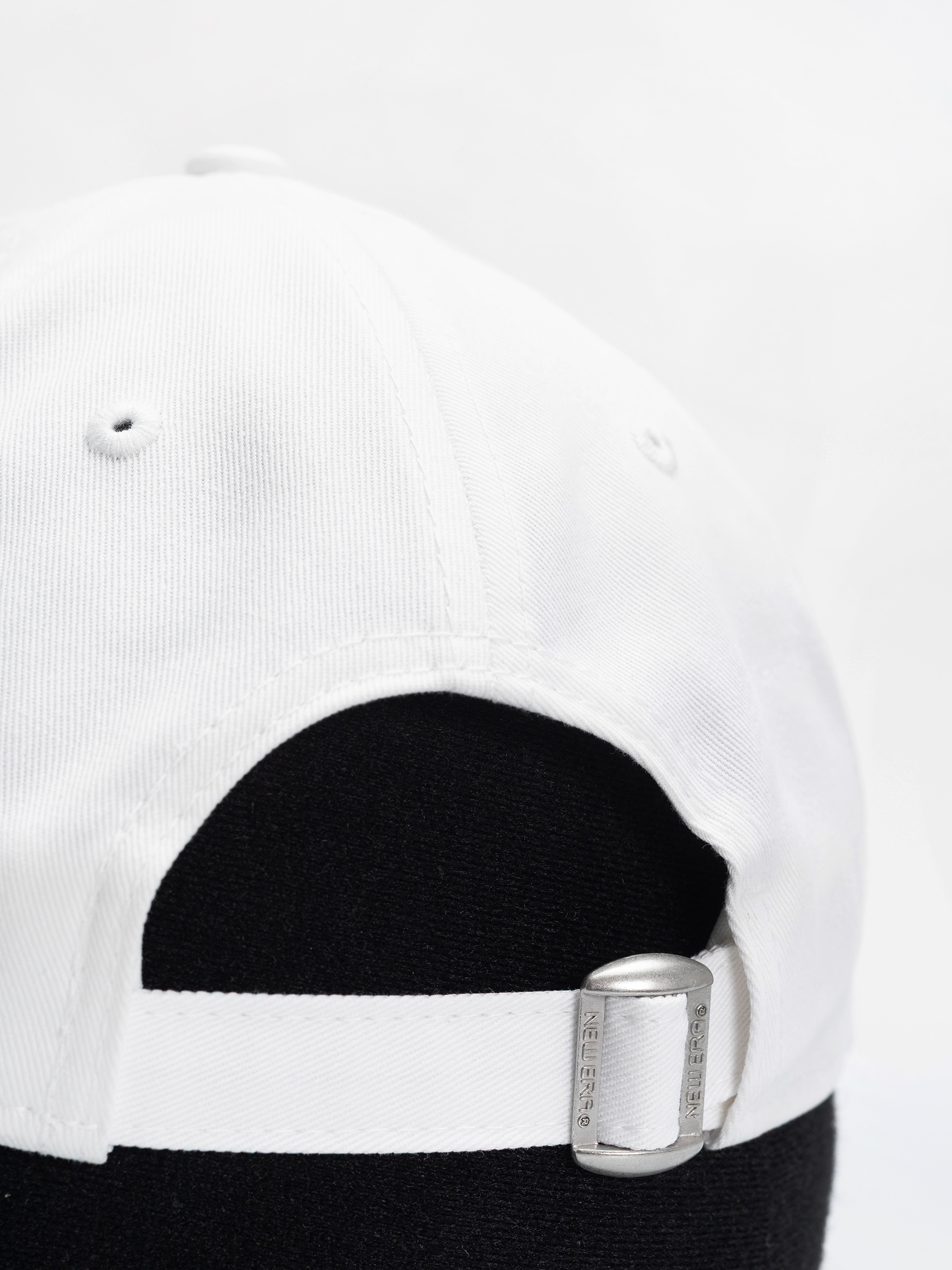 Шапка с козирка New Era League Essential 9Forty New York Yankees Wmn (white)