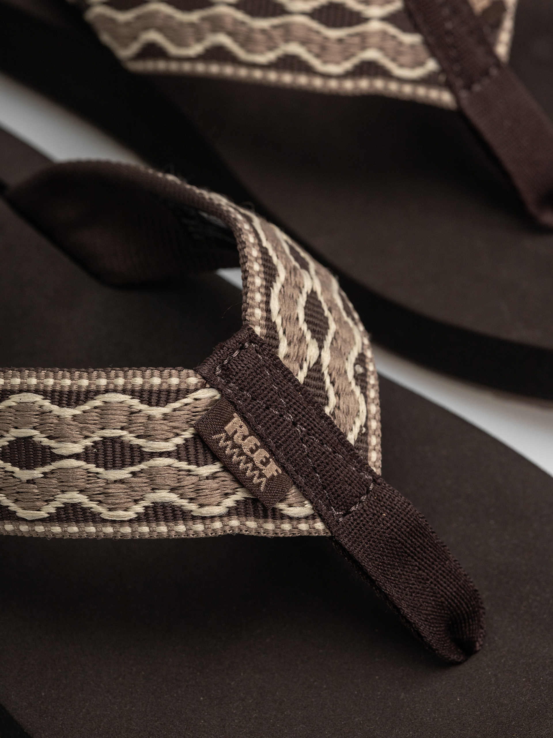 Джапанки Reef Smoothy (brown/brown)