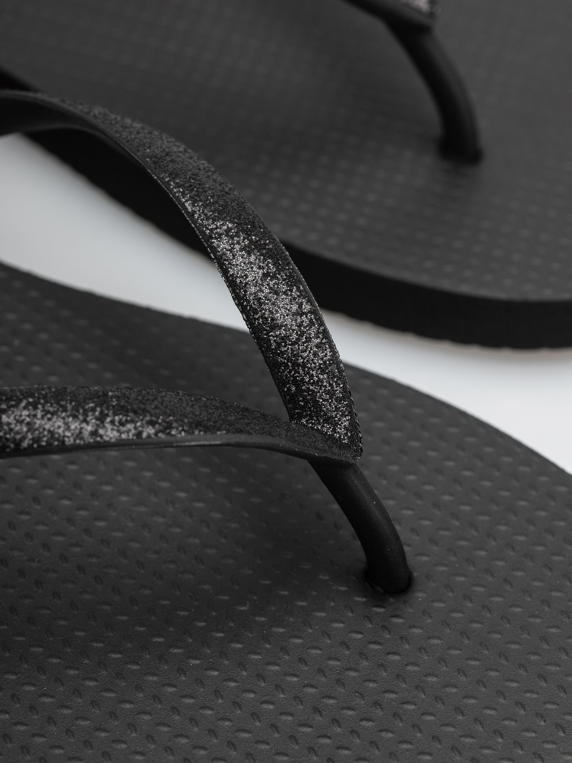 Джапанки Reef Seaside Wmn (black glitter)