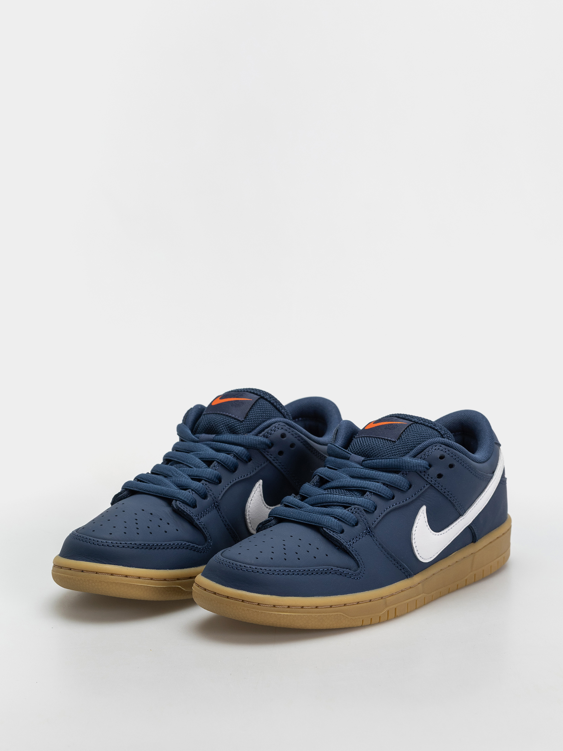 Обувки Nike SB Dunk Low Pro (navy/white navy gum light brown)