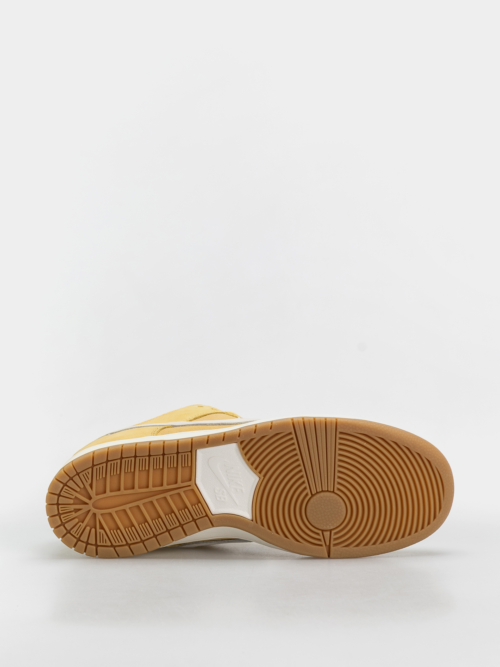 Обувки Nike SB Dunk Low Pro (saturn gold/sail saturn gold solar flare)