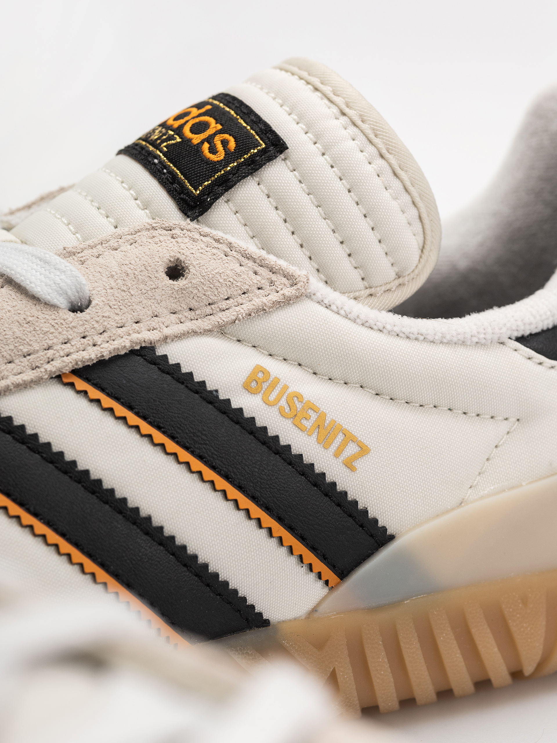 Обувки adidas Busenitz Indoor Super (cbrown/cblack/owhite)