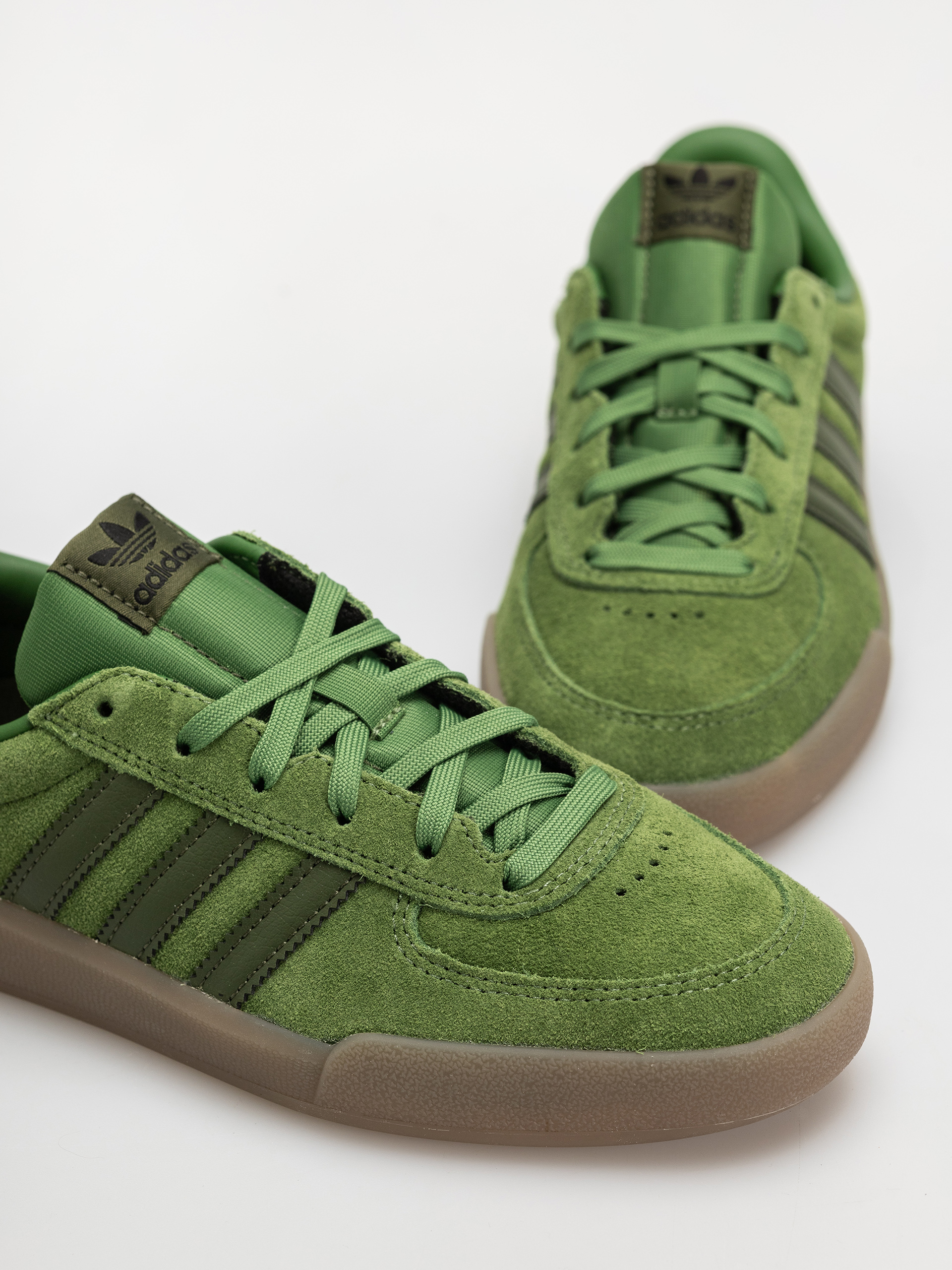 Обувки adidas Glenburn (cregrn/wilpin/gum5)