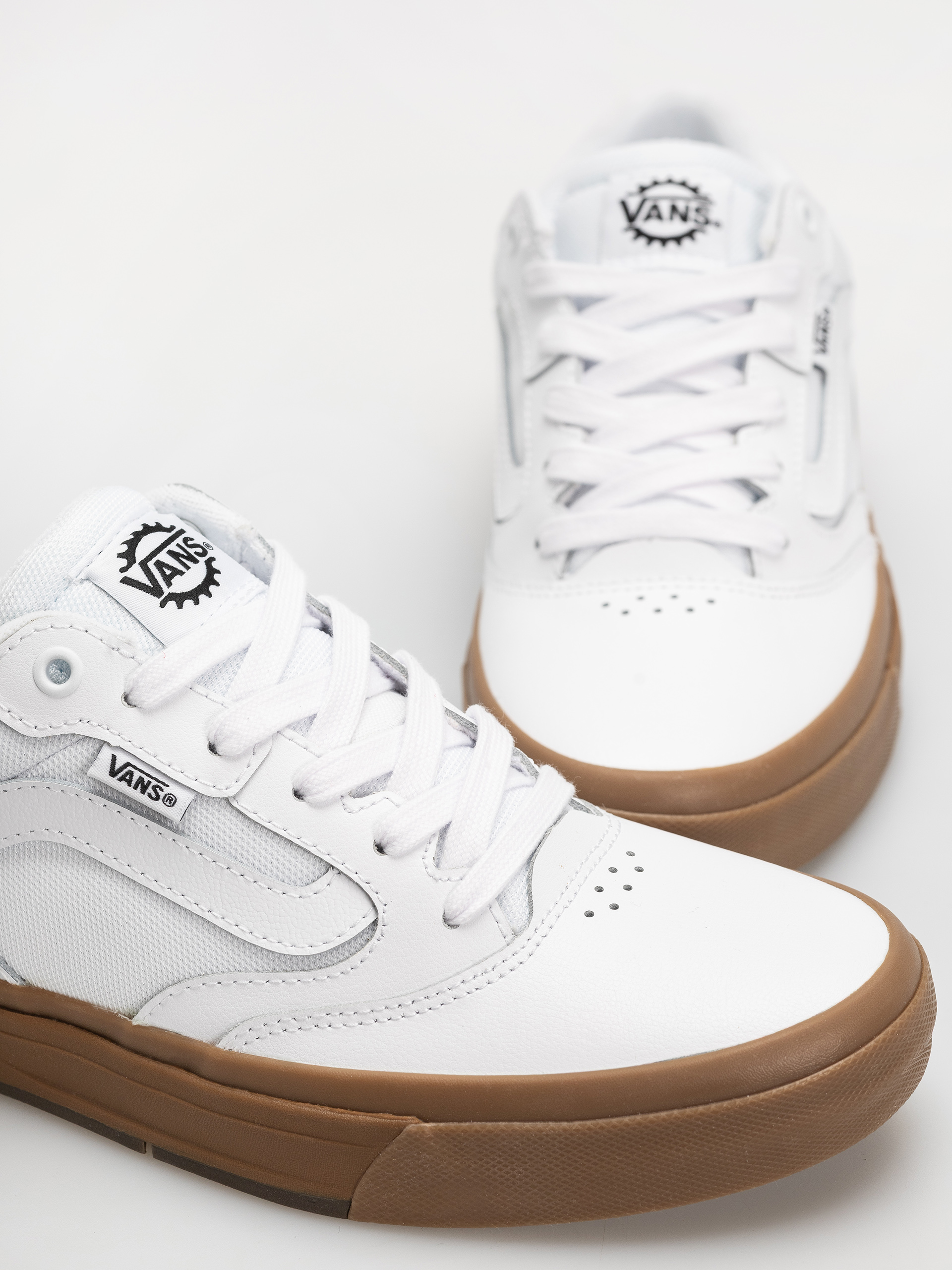 Обувки Vans Bmx Proof Wafflecup (white/gum)