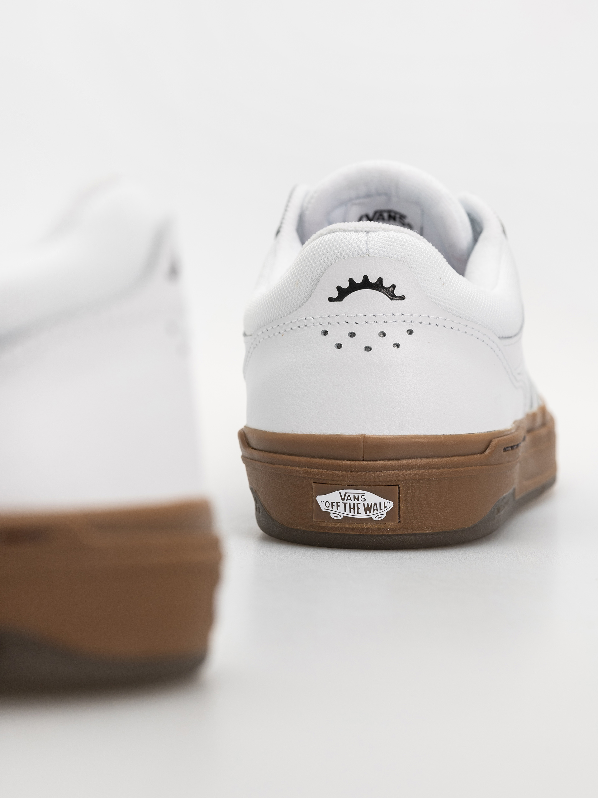 Обувки Vans Bmx Proof Wafflecup (white/gum)