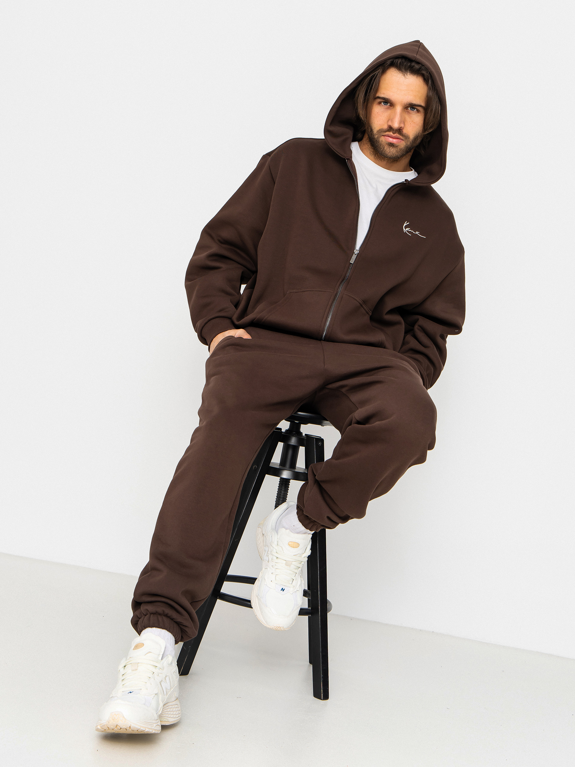 Суитшърт с качулка Karl Kani Small Signature Essential ZHD (brown)