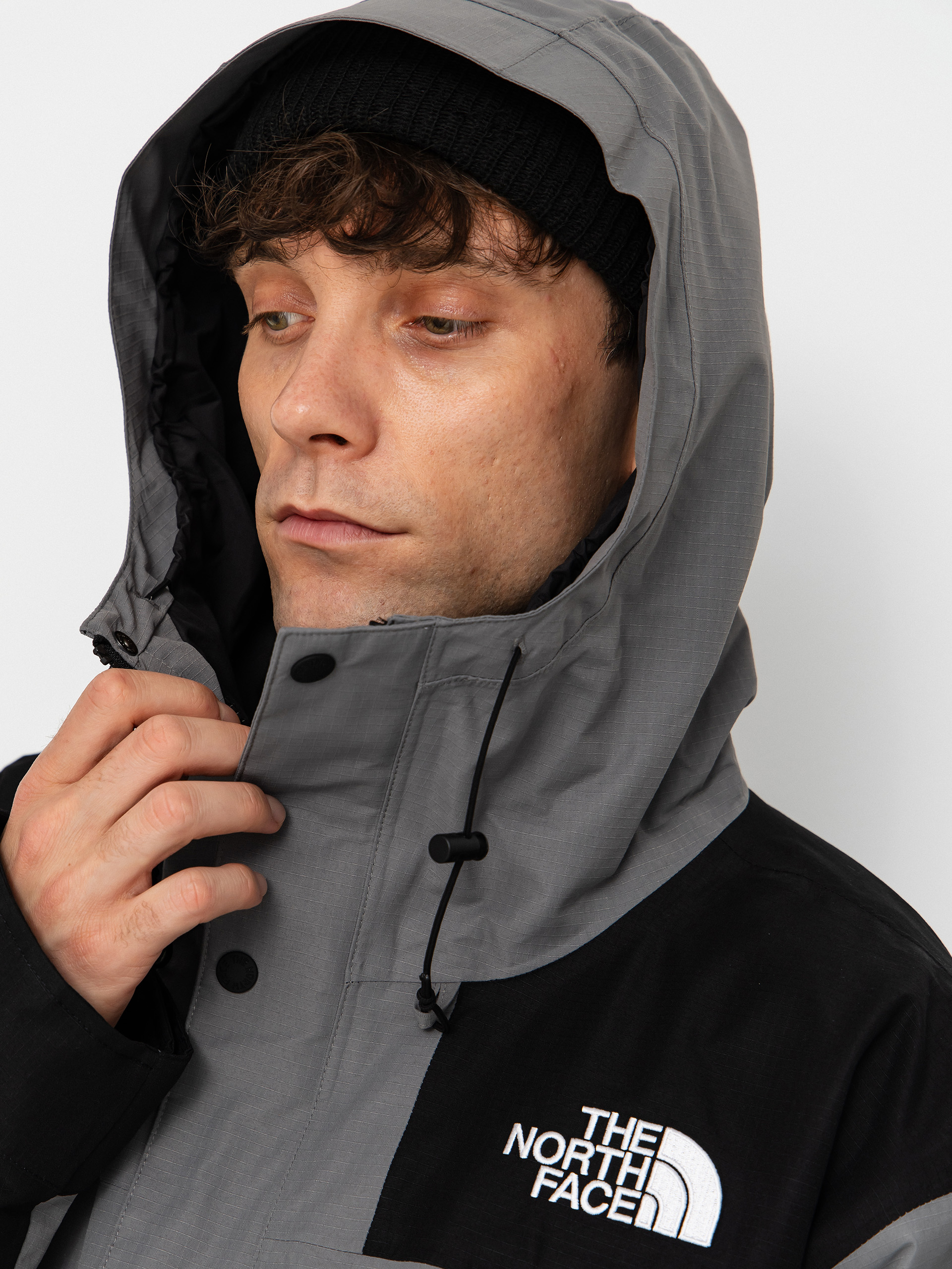 Яке The North Face Dryvent Mono Mountain (smoked pearl/tn)