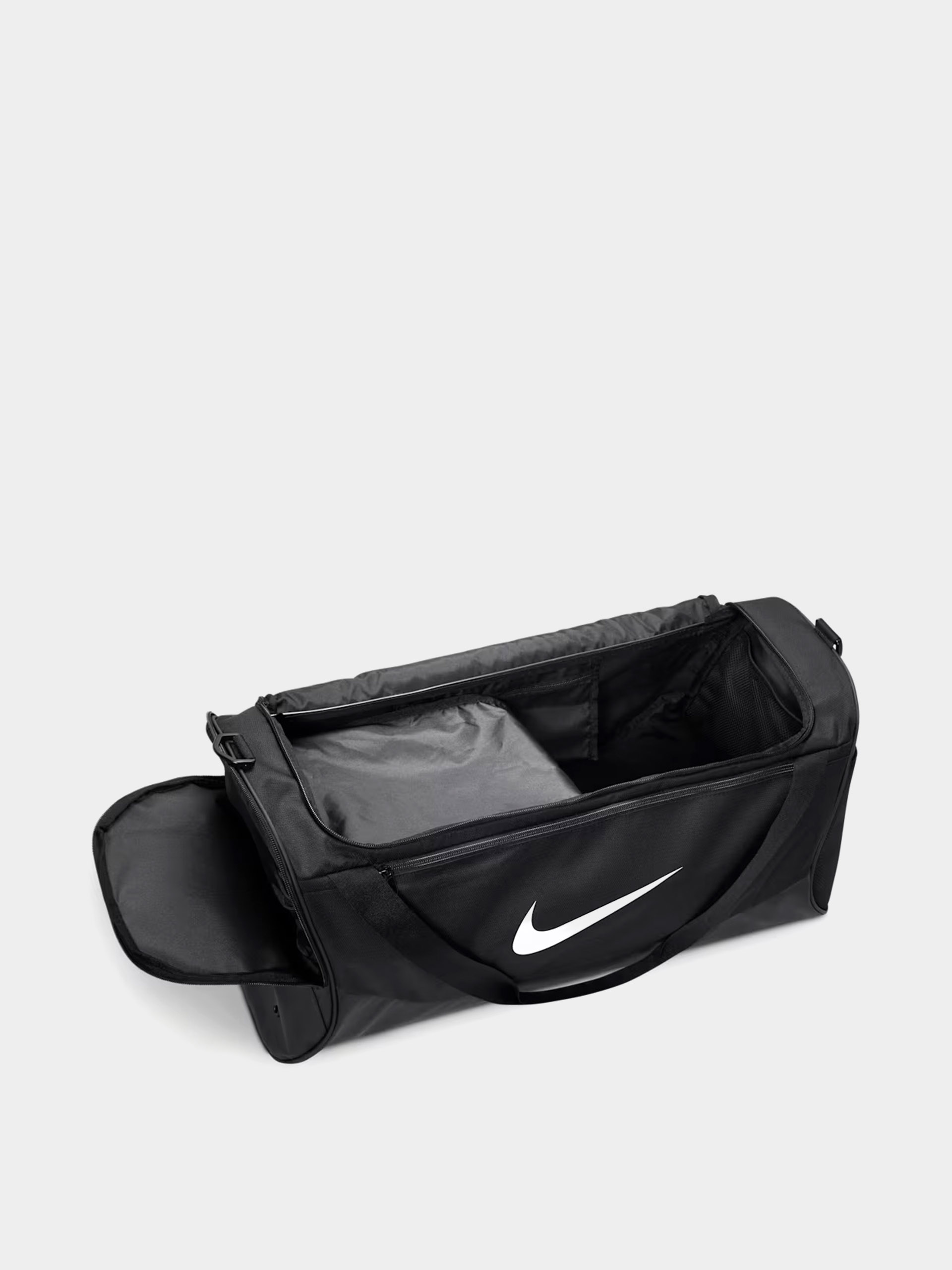 Чанта Nike SB Brasilia M (black/black/white)