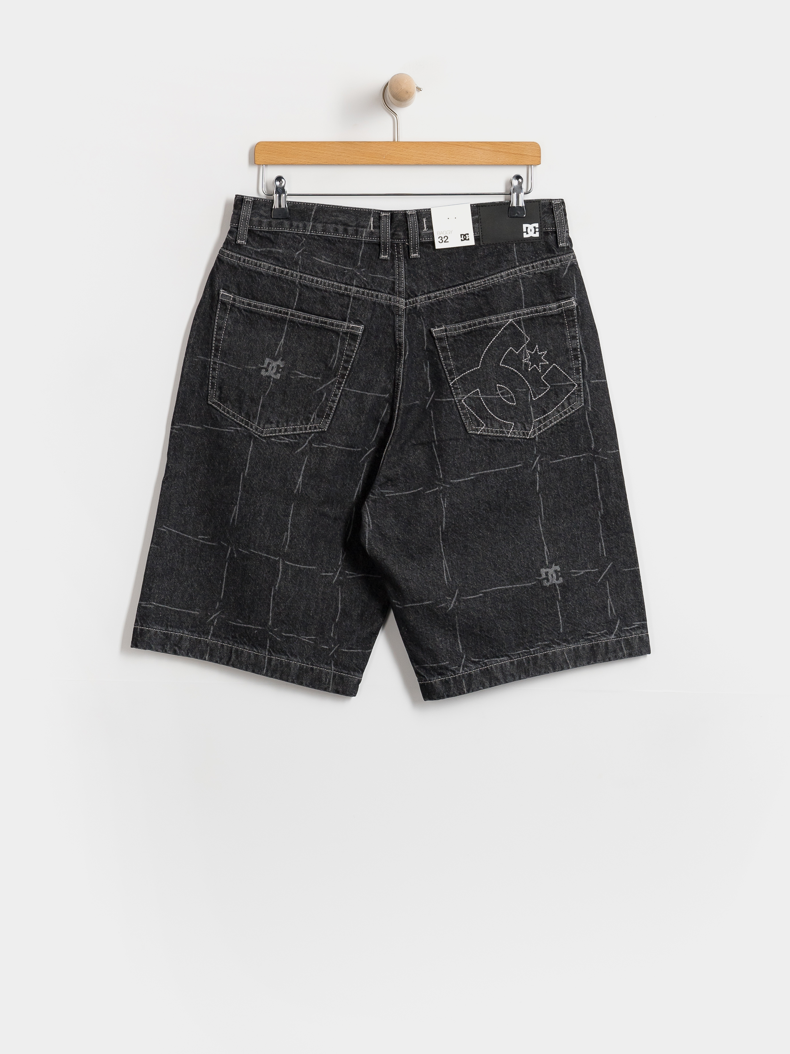Къси панталони DC Baggy Denim (wired 32 black)